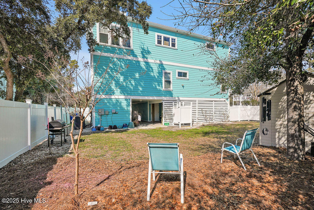 100516737 | Photo 62