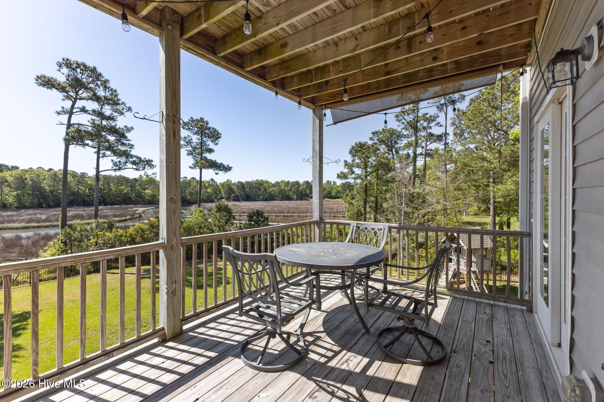 400 Garland Shores Drive,Hubert