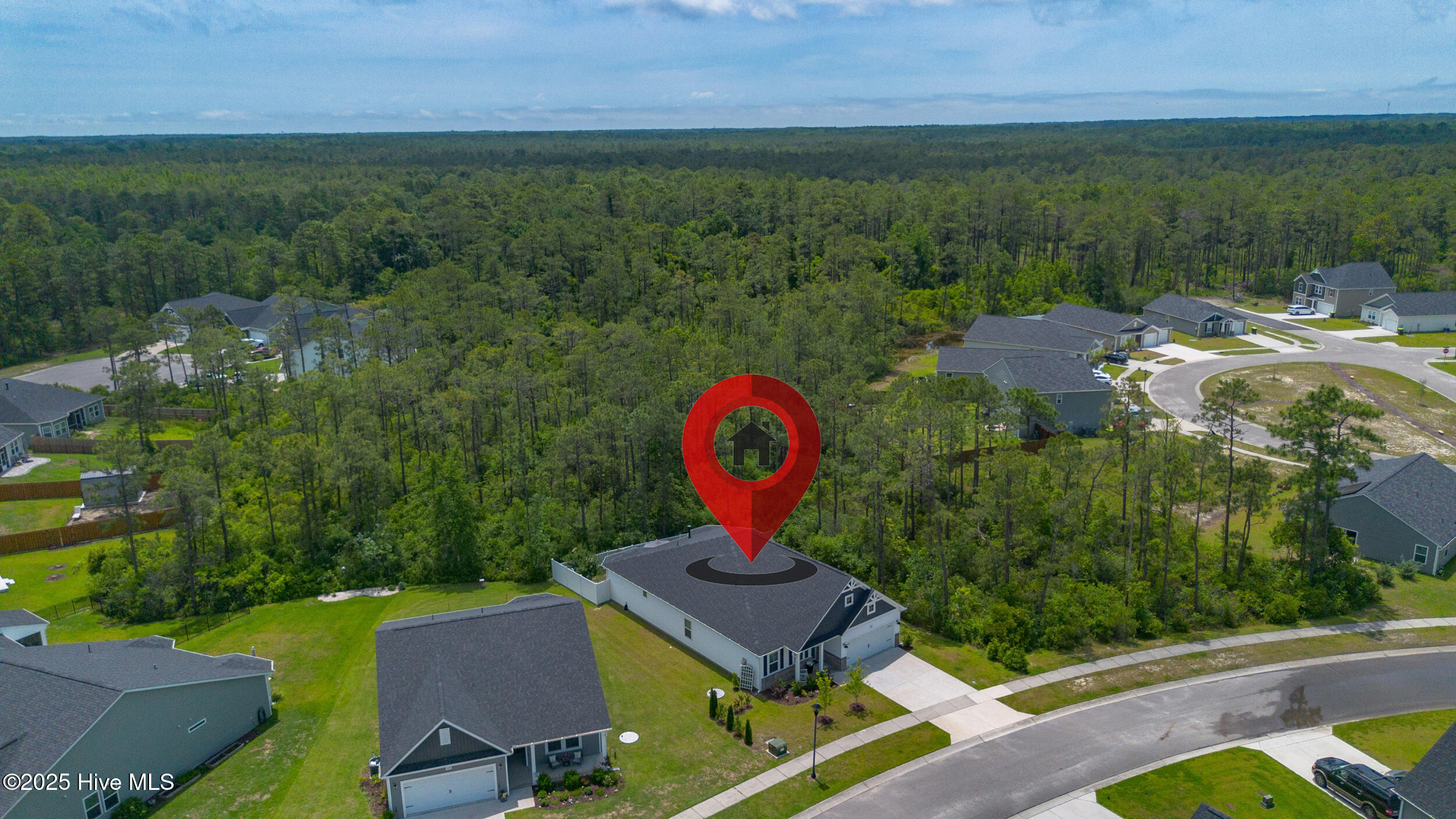 100510048 | Photo 28