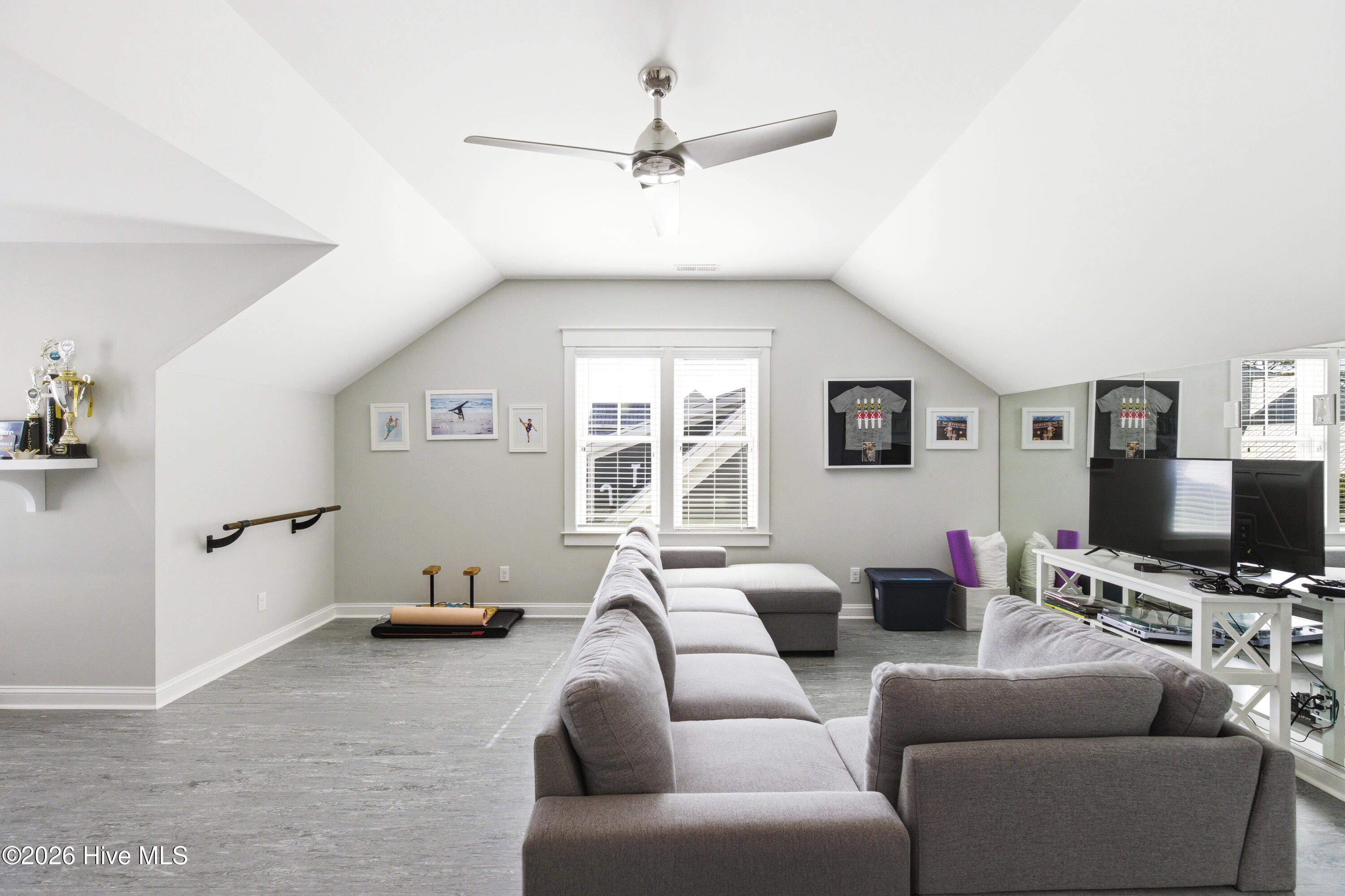 909 Mound Battery Road, Wilmington, NC, 28403