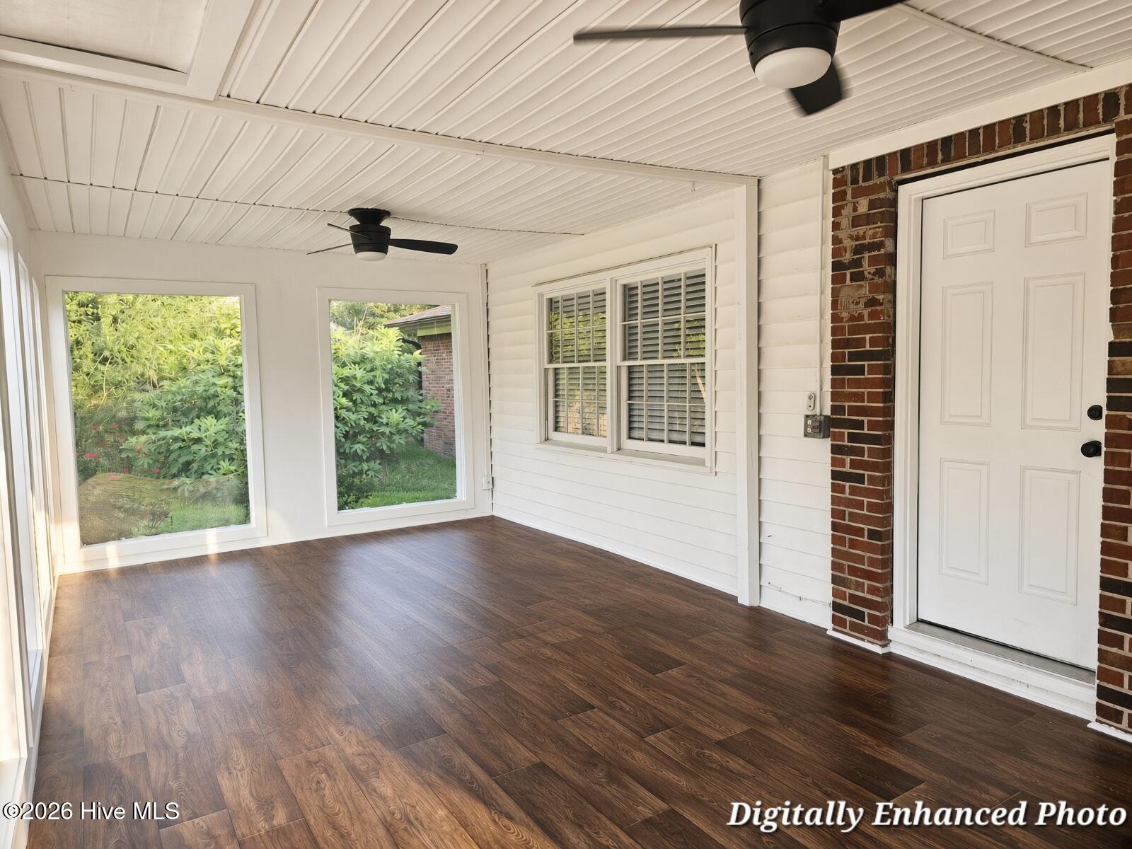 13 Collins Drive,Midway Park