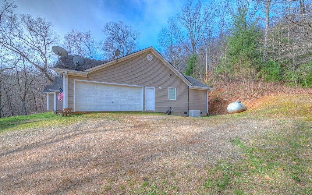 118 Hothouse Creek Road, Murphy, NC 28906 Listing Photo  8