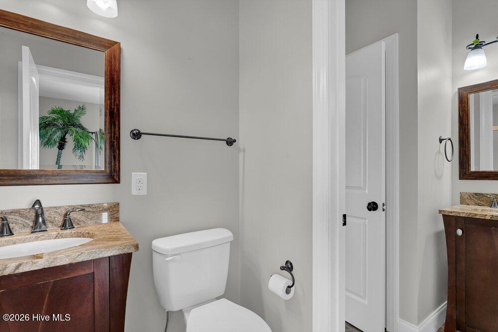 100567511 | Photo 22