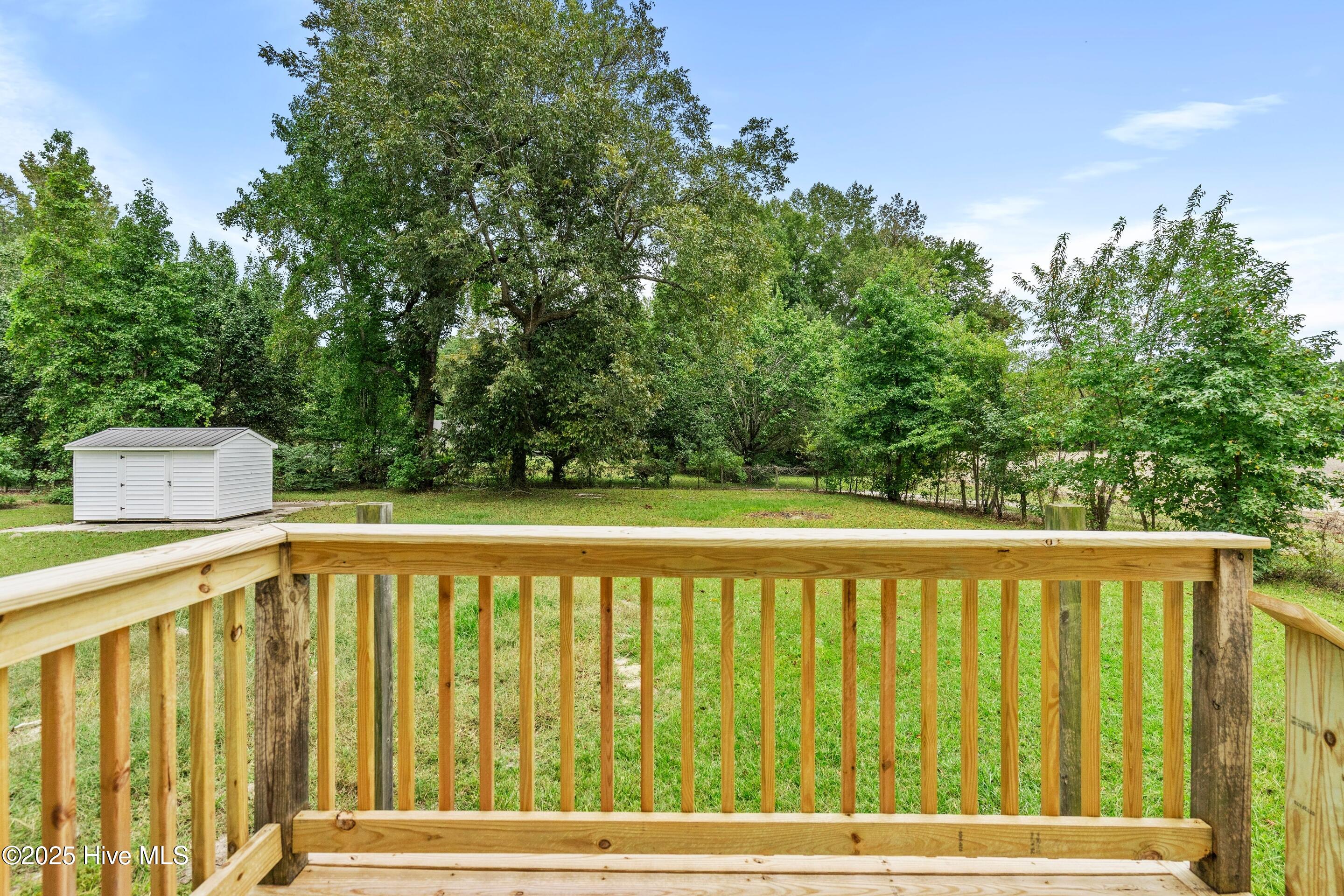 100535614 | Photo 36