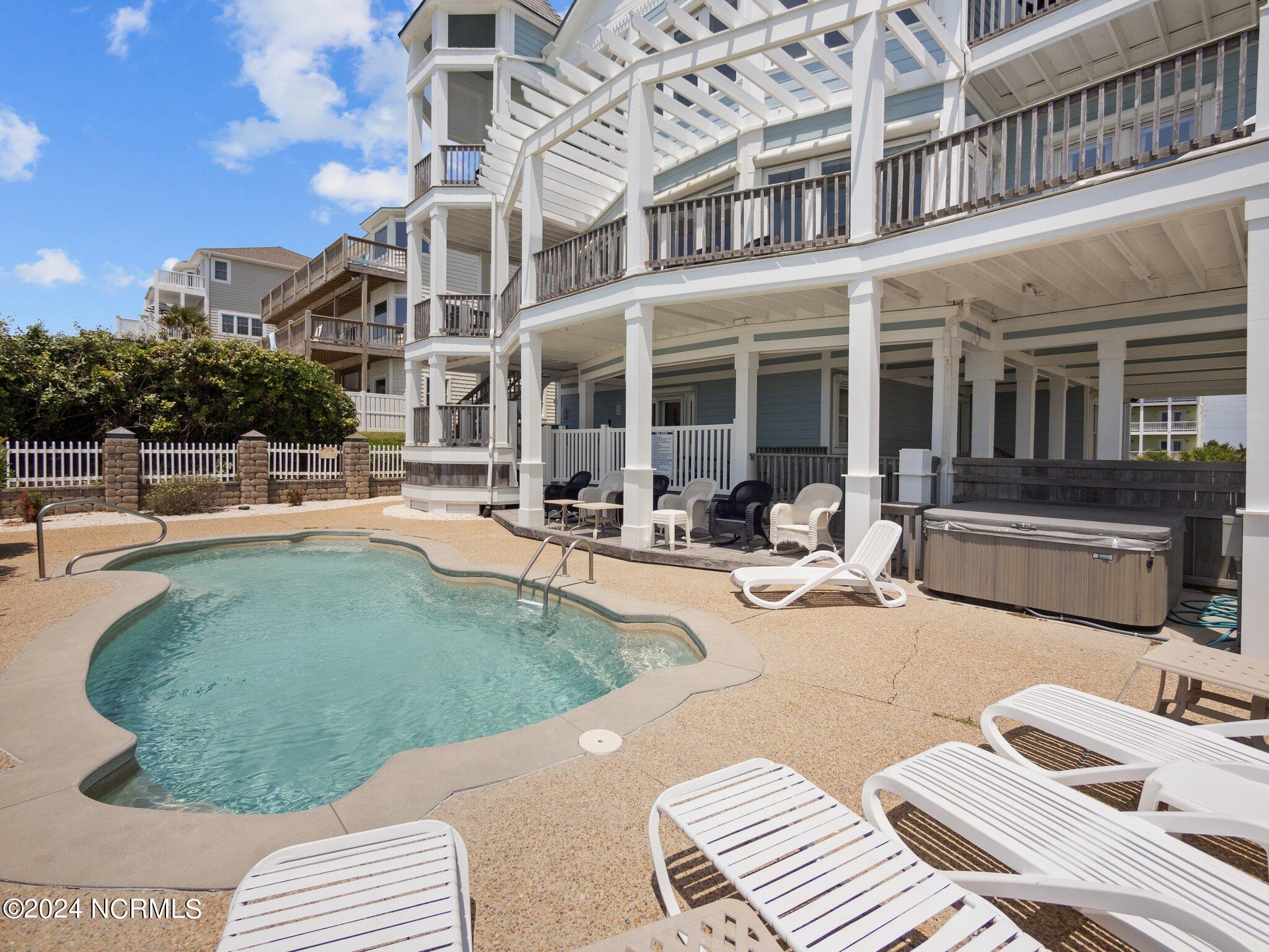 3107 Ocean Drive, Emerald Isle, NC, 28594