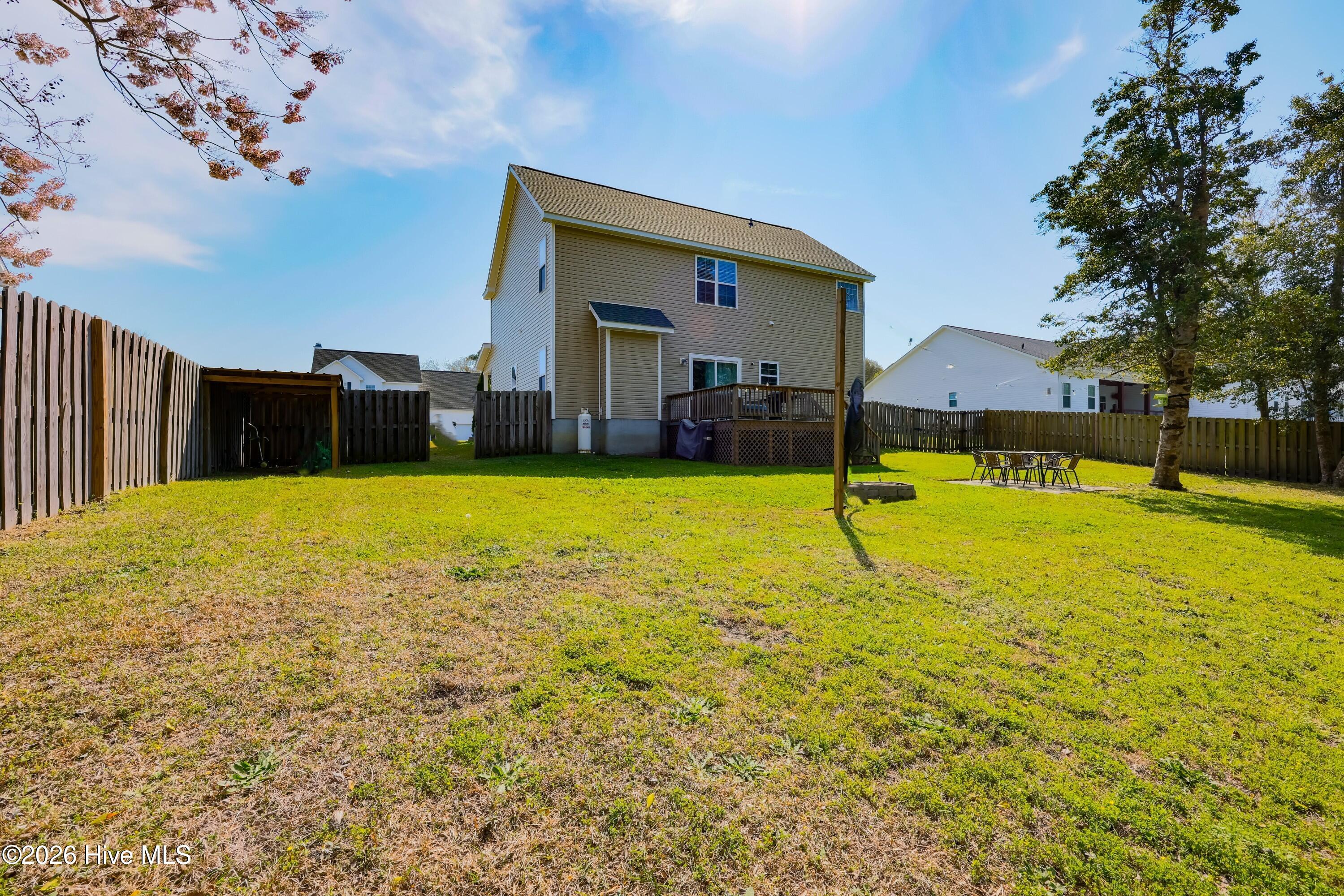 100562922 | Photo 48