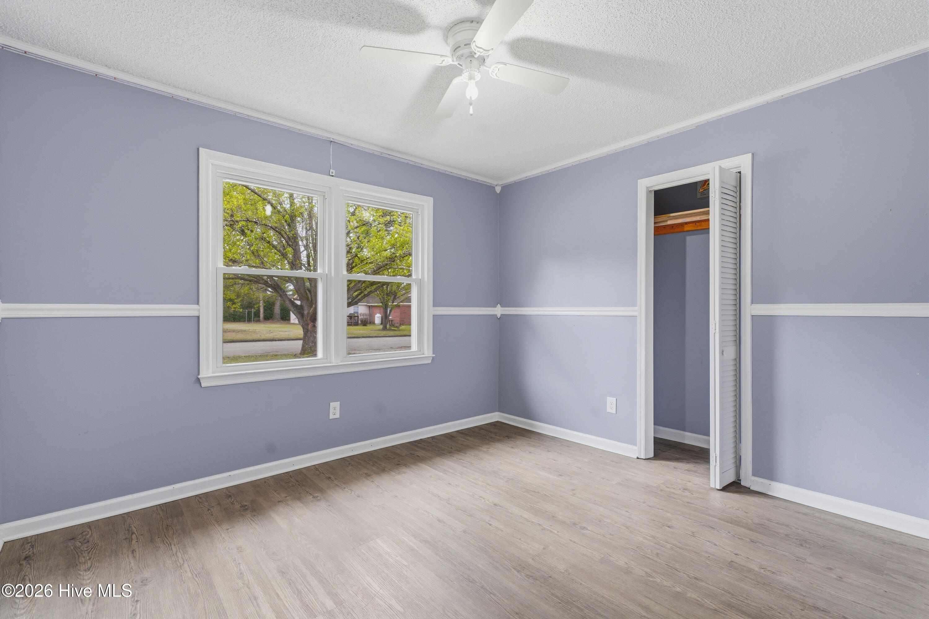 100560505 | Photo 13