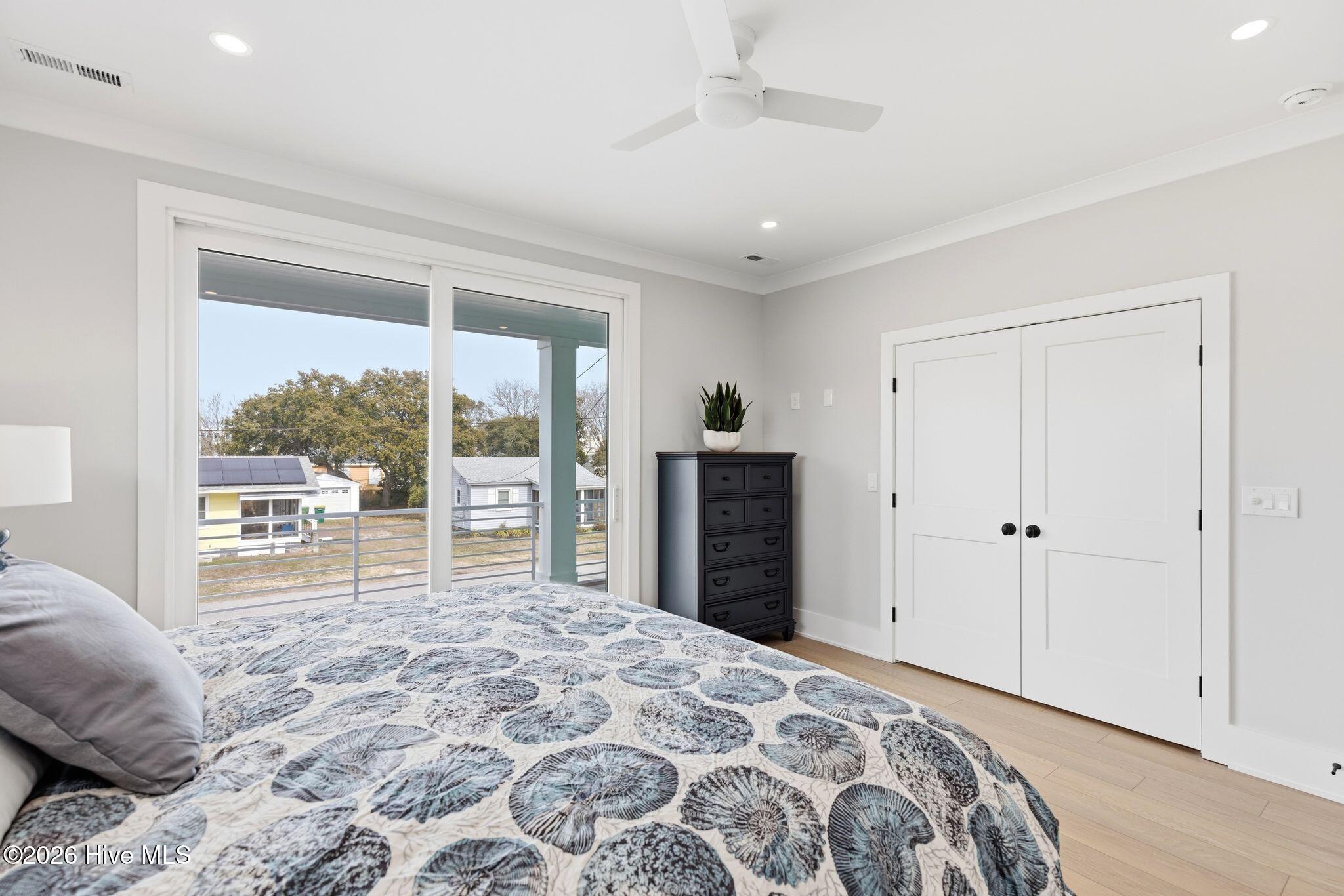 100544880 | Photo 20