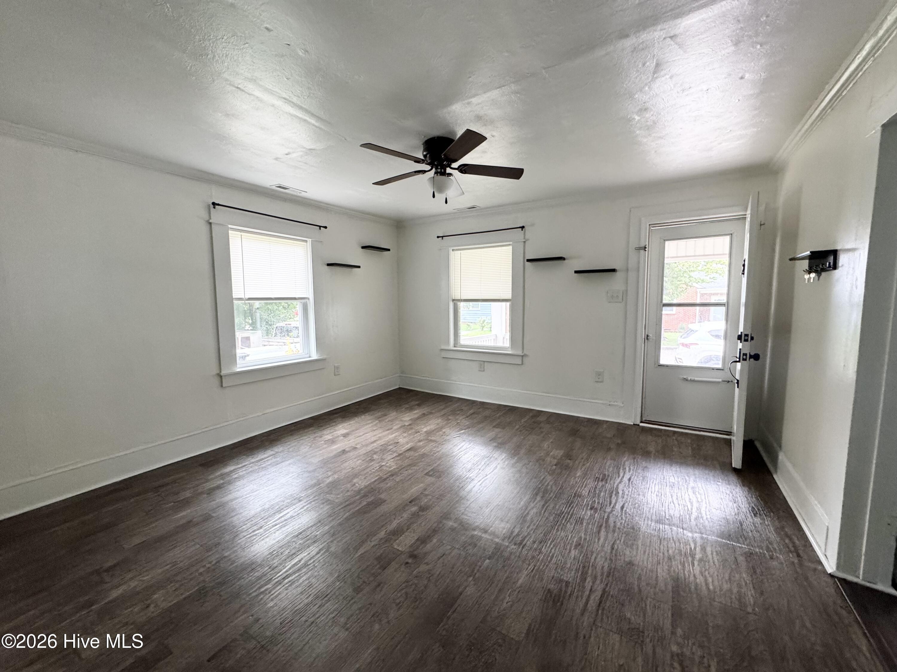 Exterior photo of 723 Pennsylvania Avenue, Hertford, NC 27944. MLS: 100590176