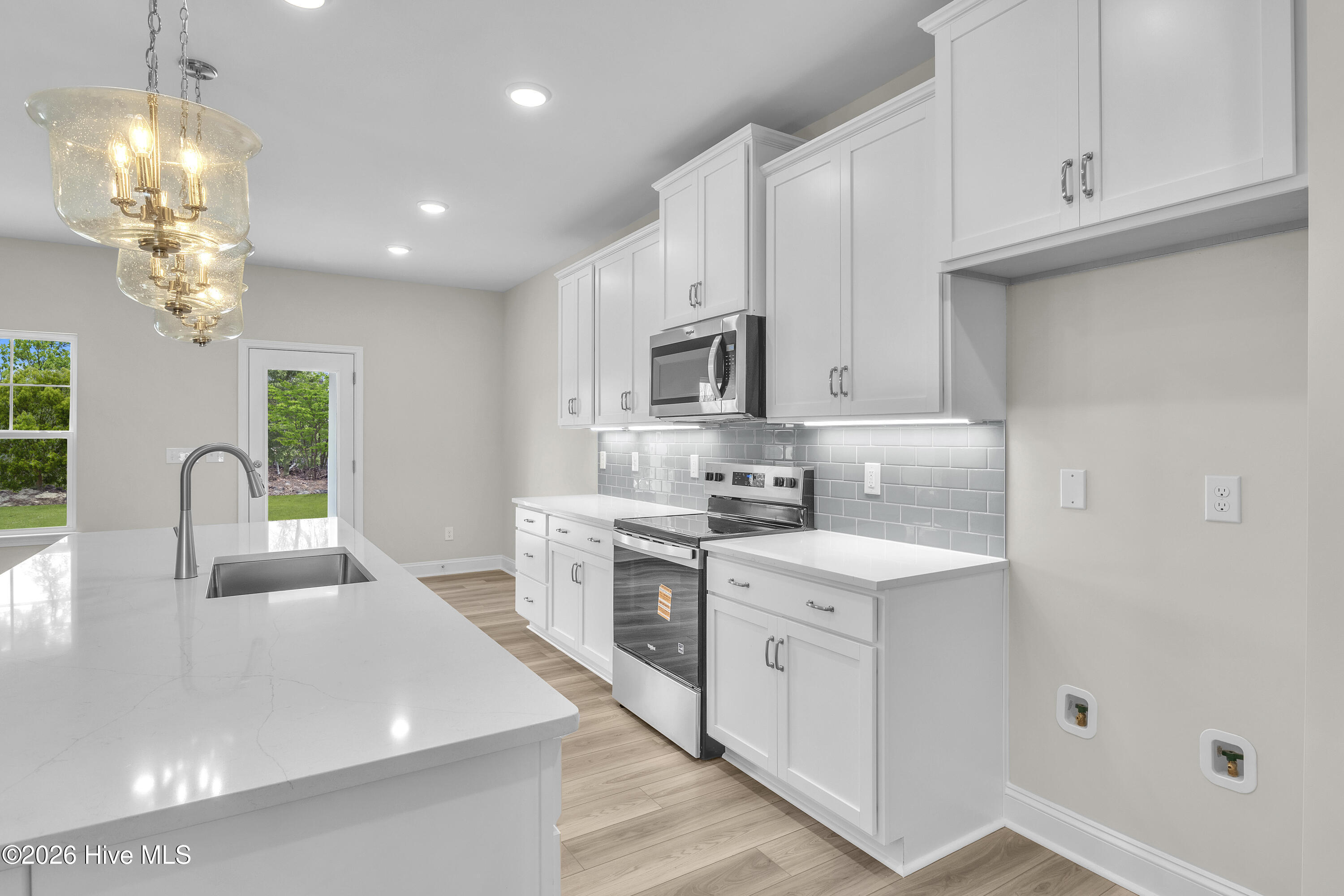 100552787 | Photo 20