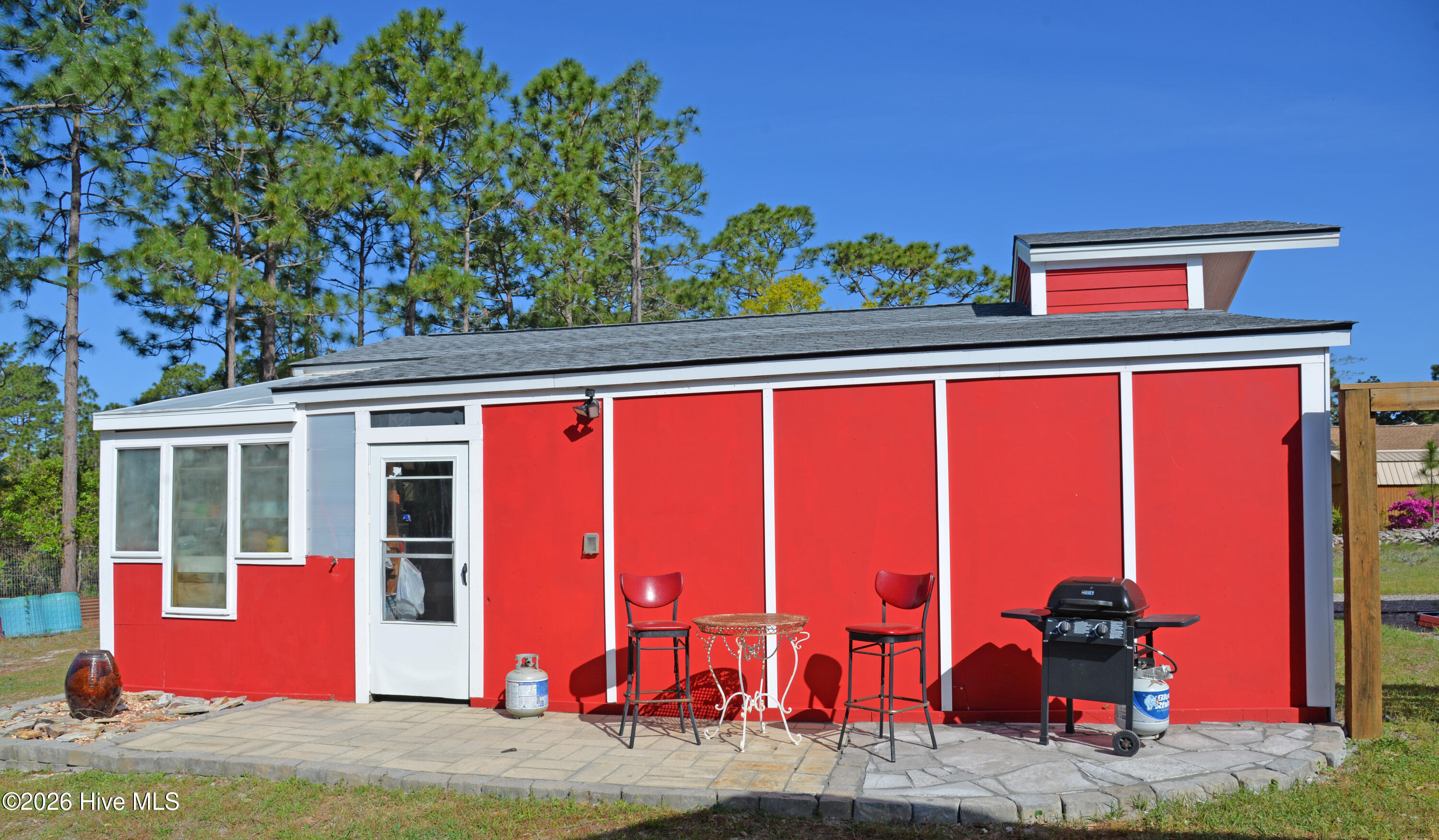 100564925 | Photo 42