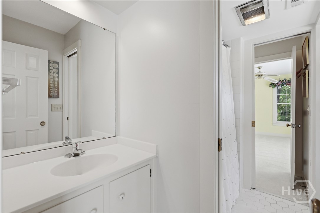 402 E 44th Street, Savannah, GA, 31405