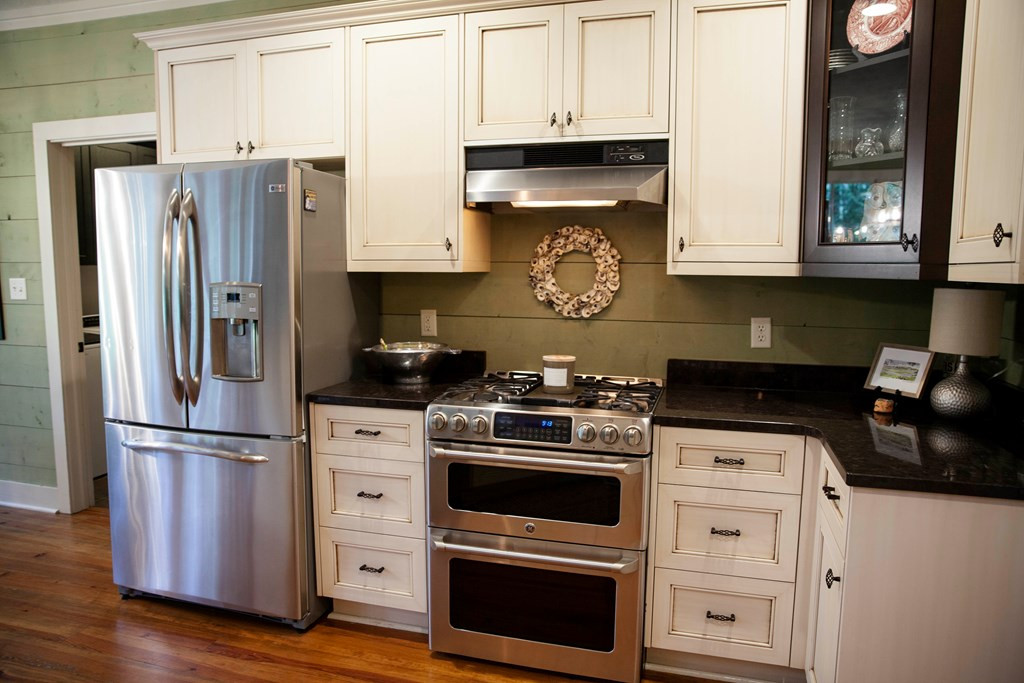 521 S Lake Drive, Thomson, GA 30824 Listing Photo  26