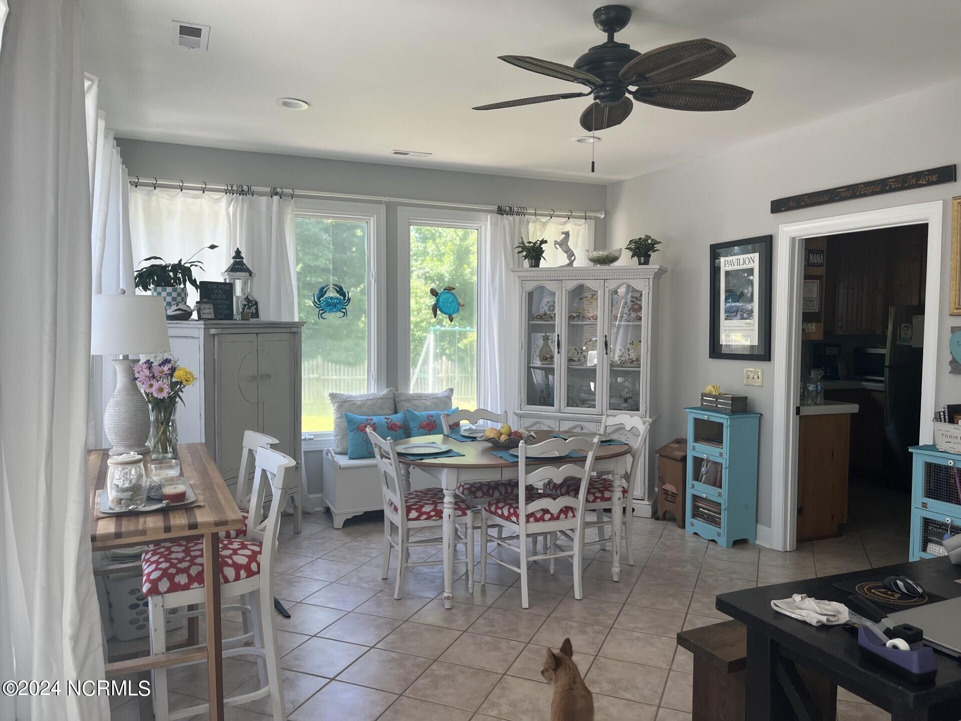 100570144 | Photo 39