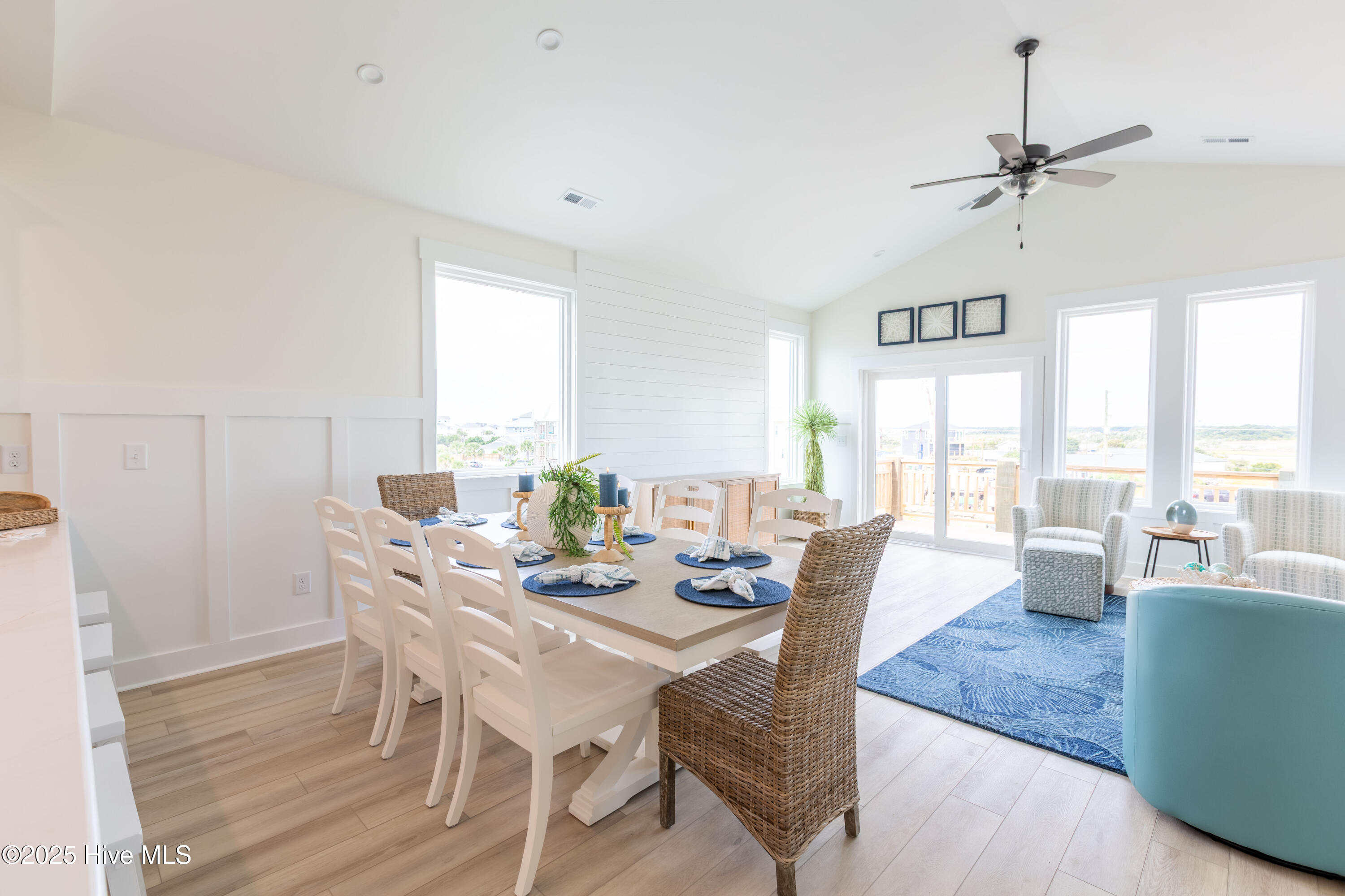 100553221 | Photo 13