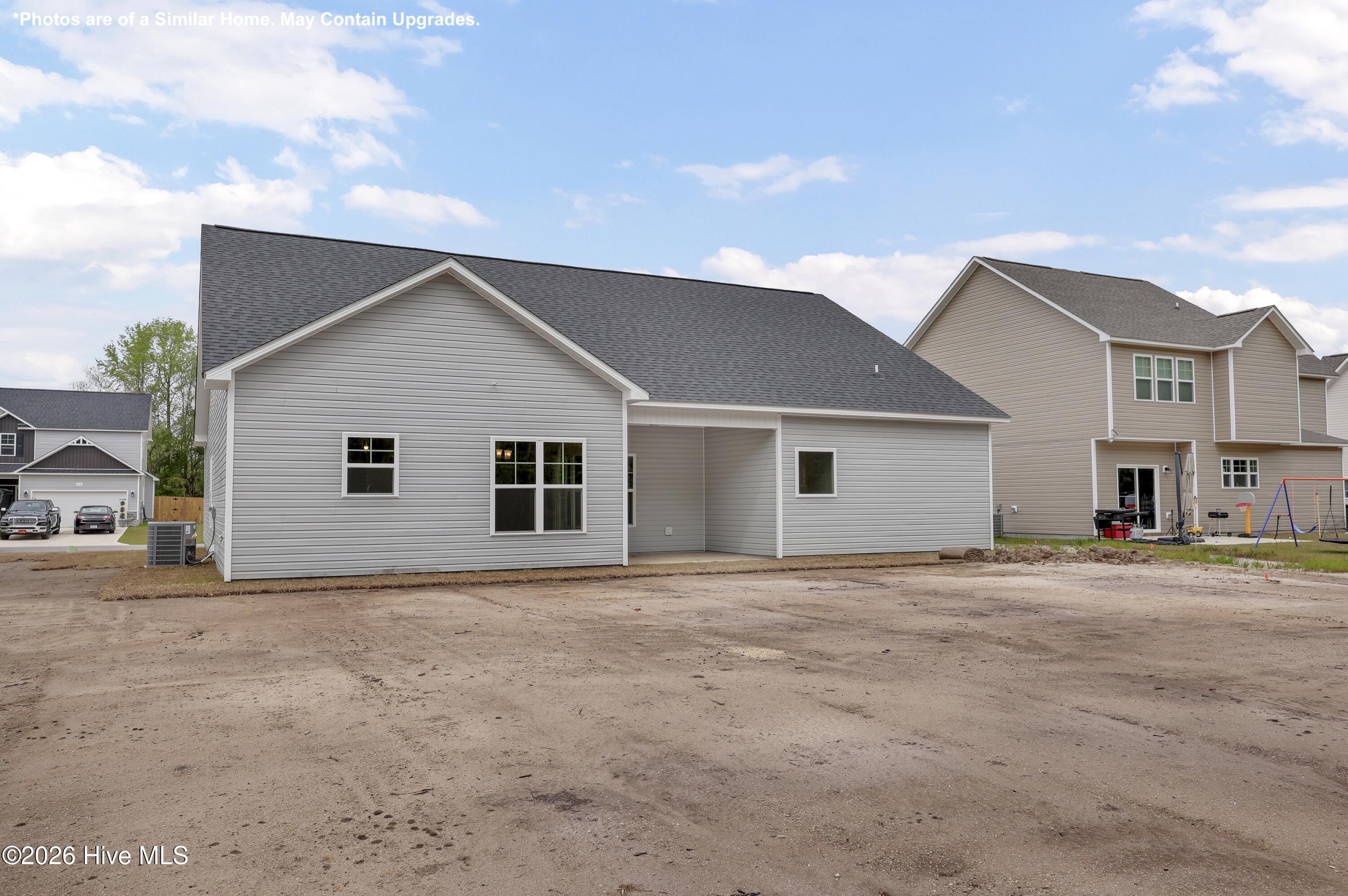 100557198 | Photo 30