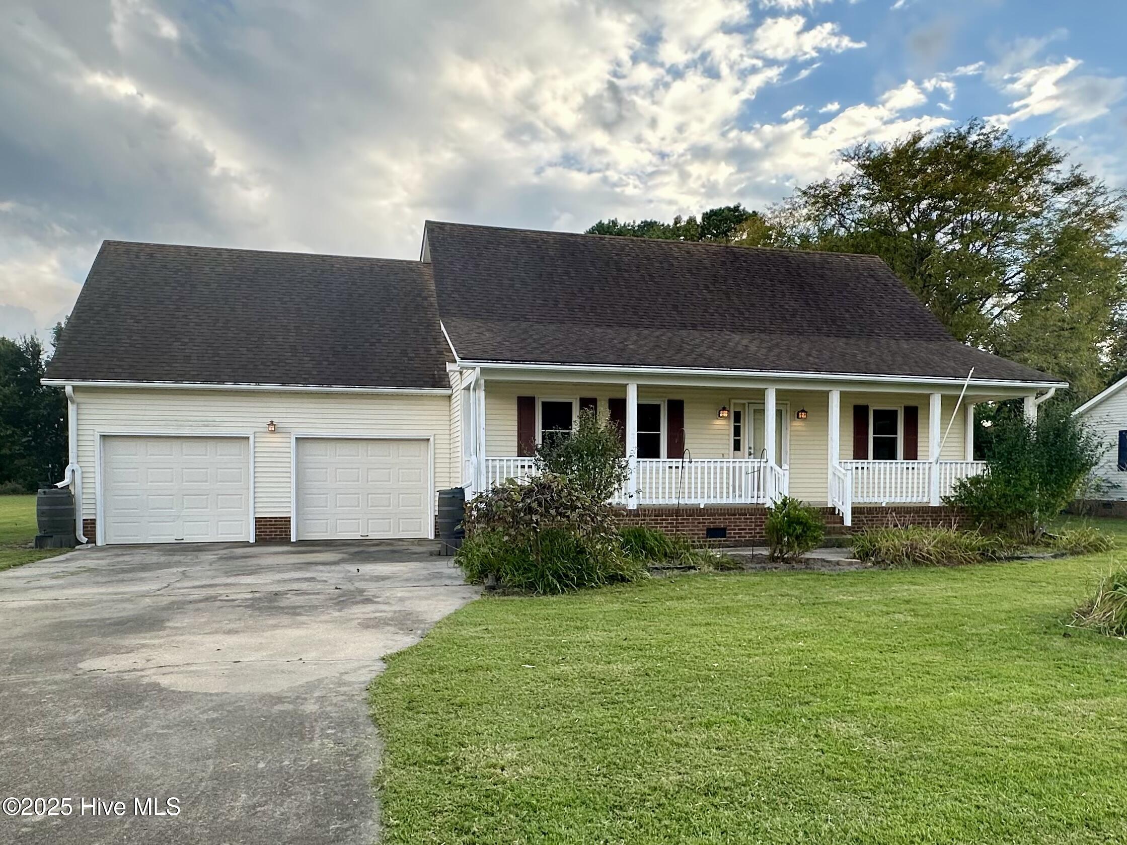 Homes for sale in Elizabeth City, NC | 2505 Redgate Dr, Elizabeth City, NC 27909 | MLS# 100533406