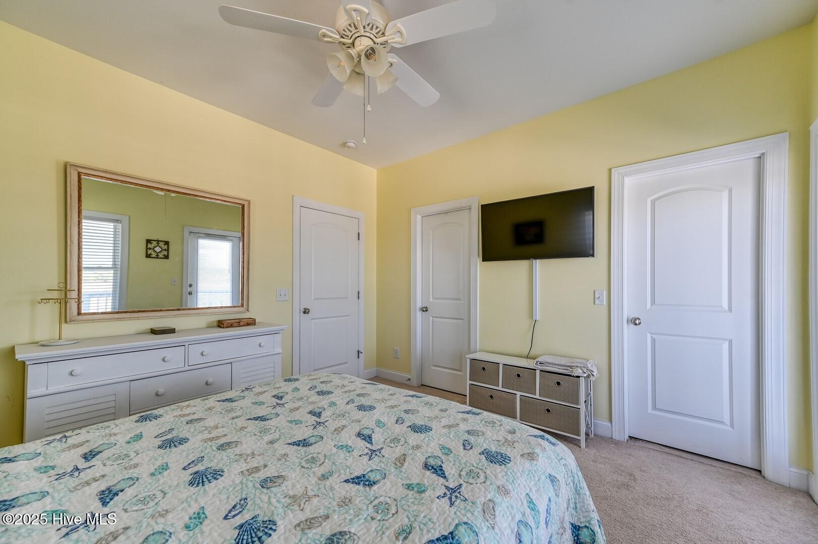 100496177 | Photo 20