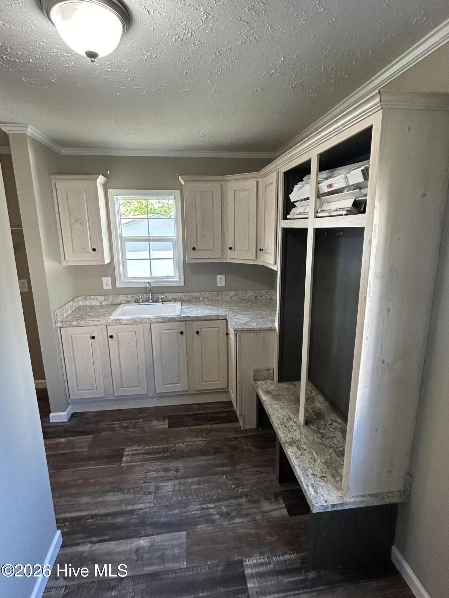 100559246 | Photo 23