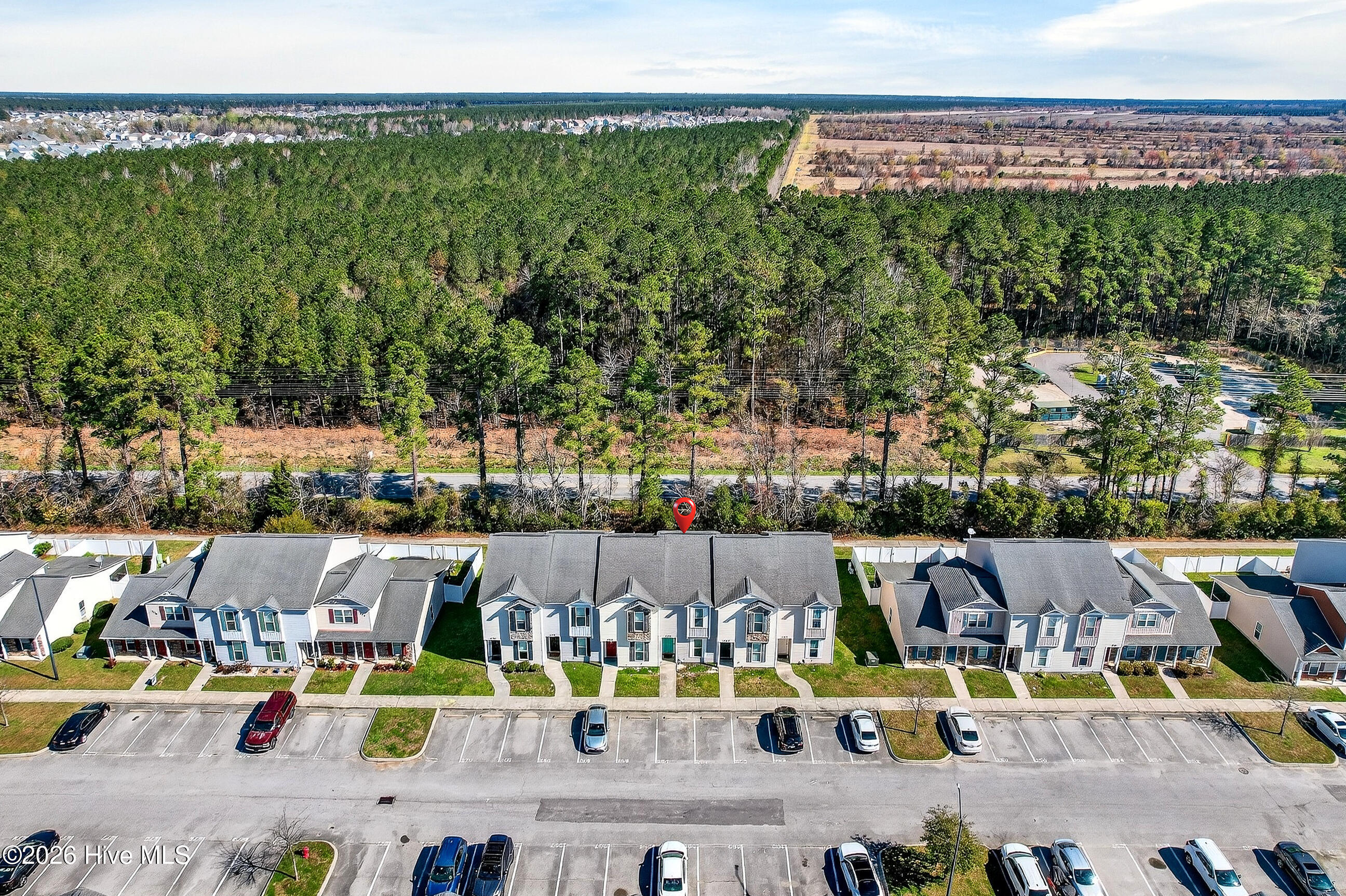 100561712 | Photo 24