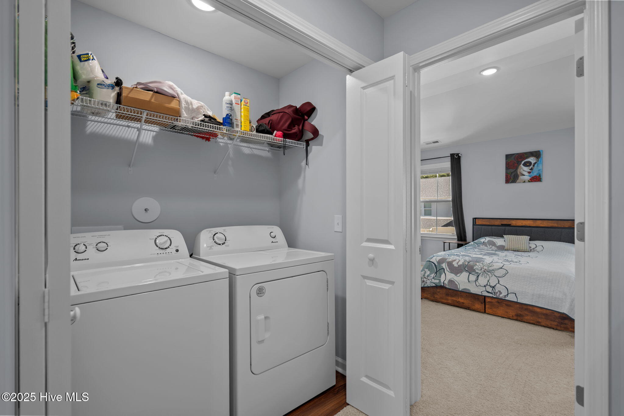 100527682 | Photo 33