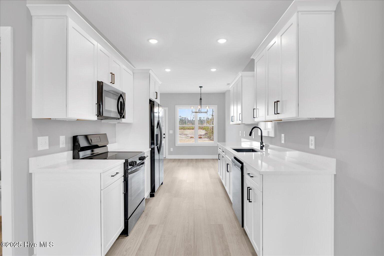 60 Gordy Way, Hampstead, NC, 28443