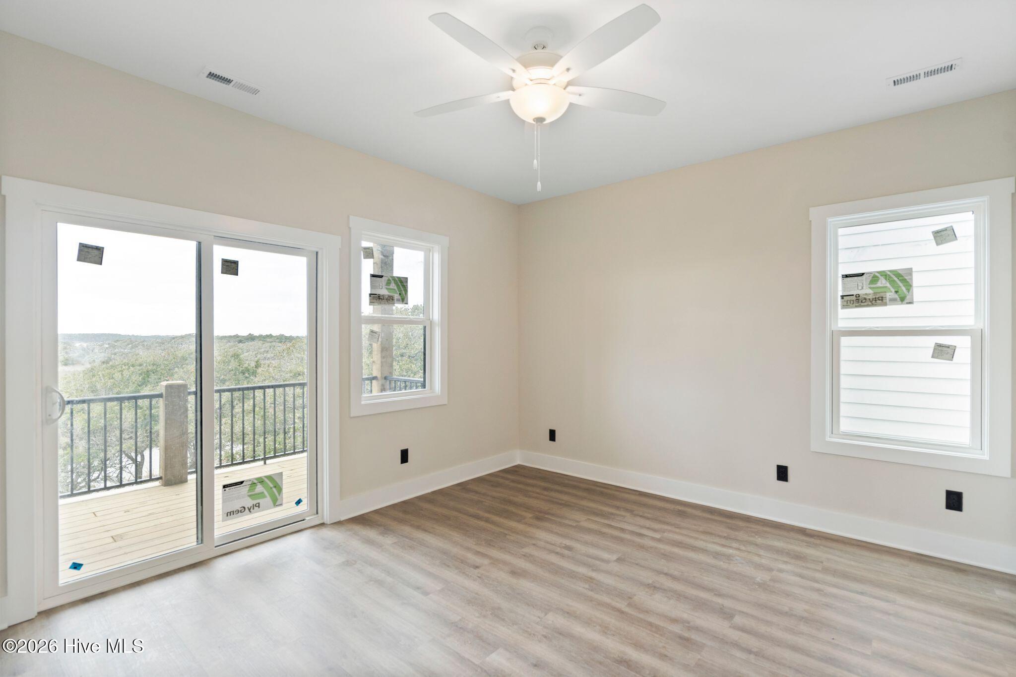 209 Shell Road UNIT 3b, Surf City, NC, 28445