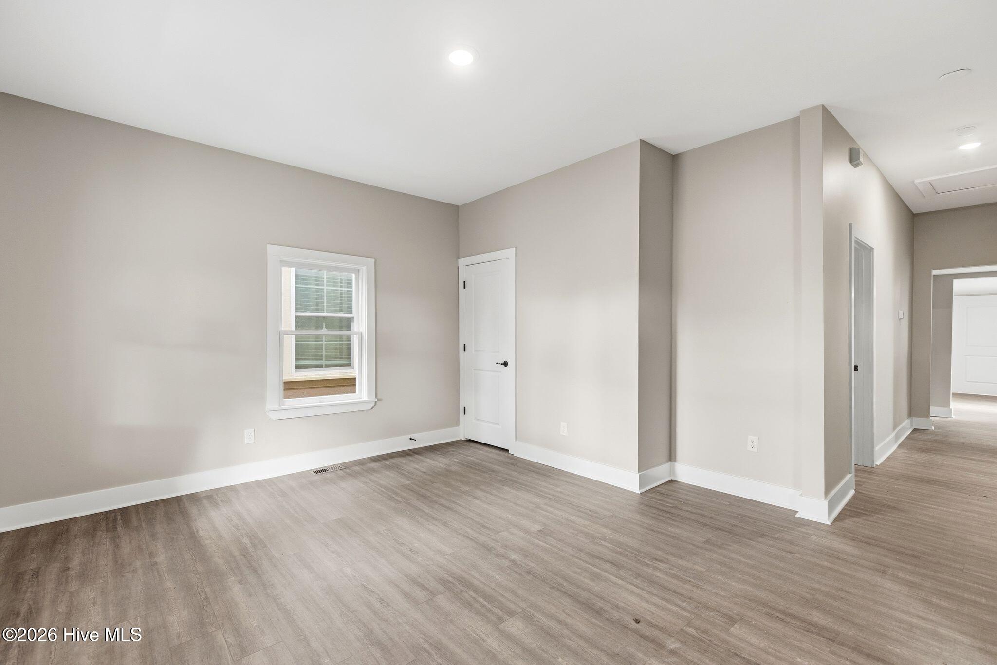 209 S 13th Street, Wilmington, NC 28401 – photo 8: 8_209_S_13th_St_003