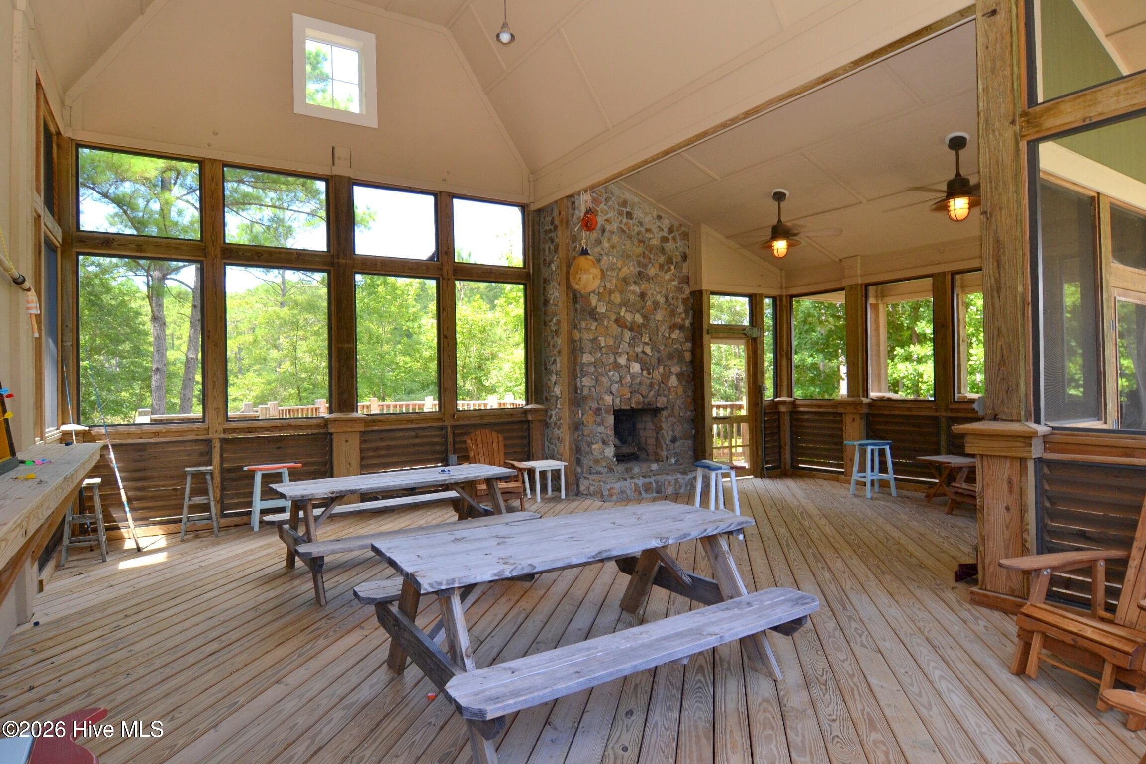 111 96 Wild Cherry Lane,Minnesott Beach