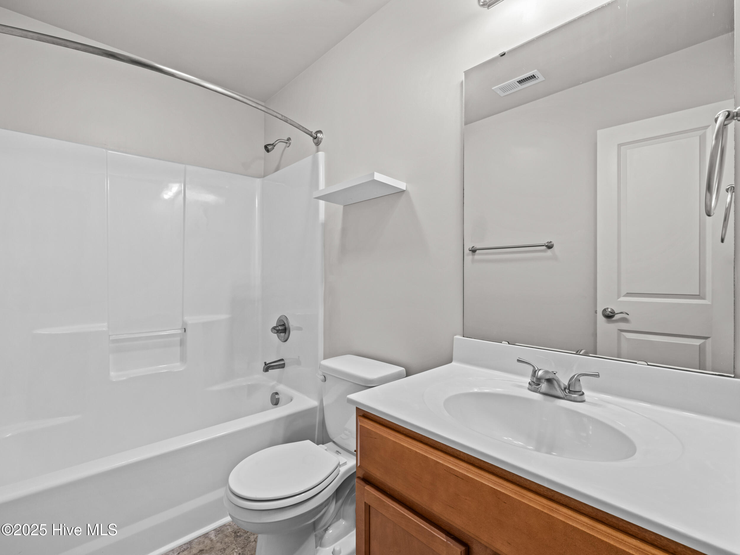 201 Boyington Place Road,Midway Park
