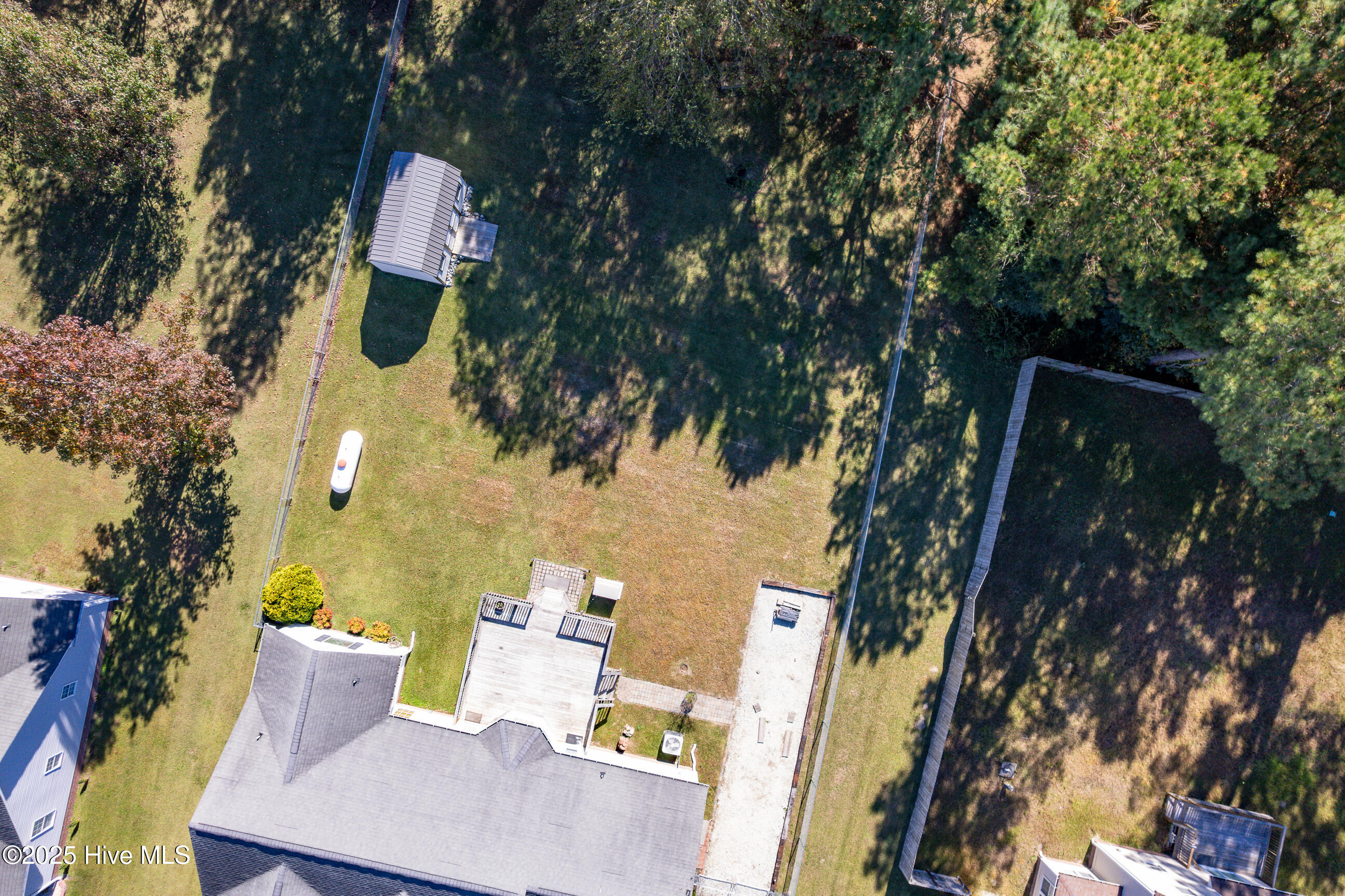 100540052 | Photo 37