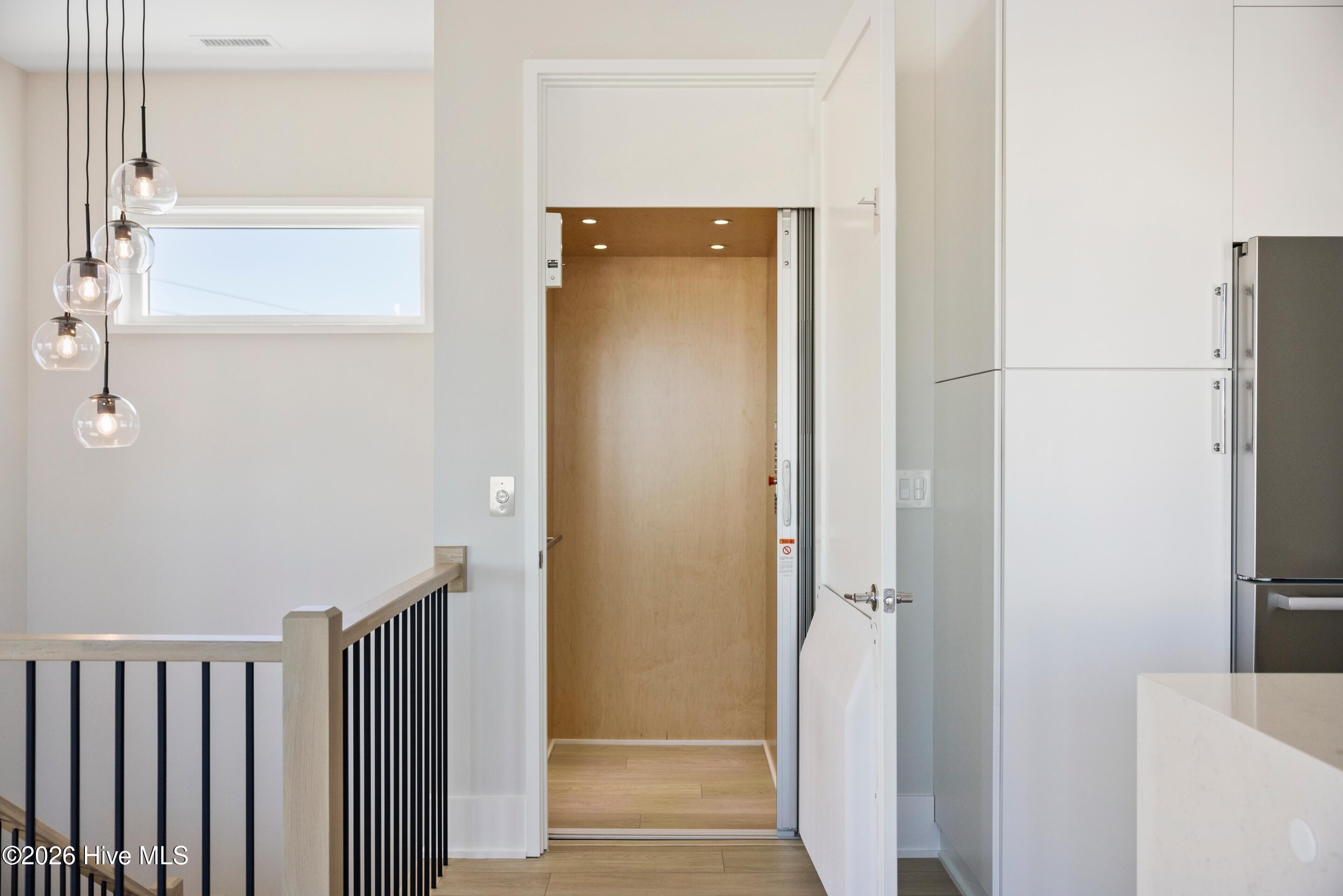 100545146 | Photo 19