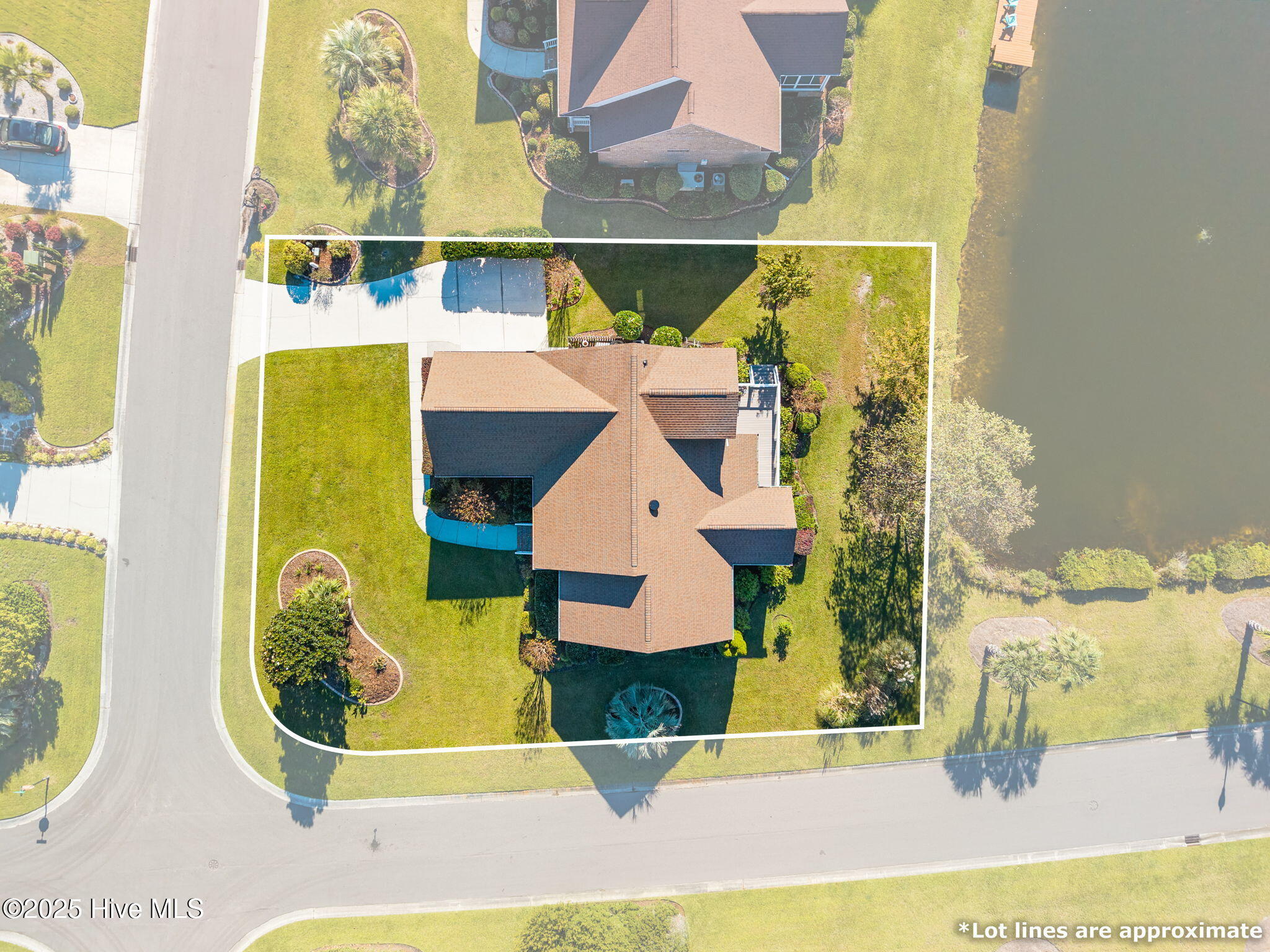 100538091 | Photo 57