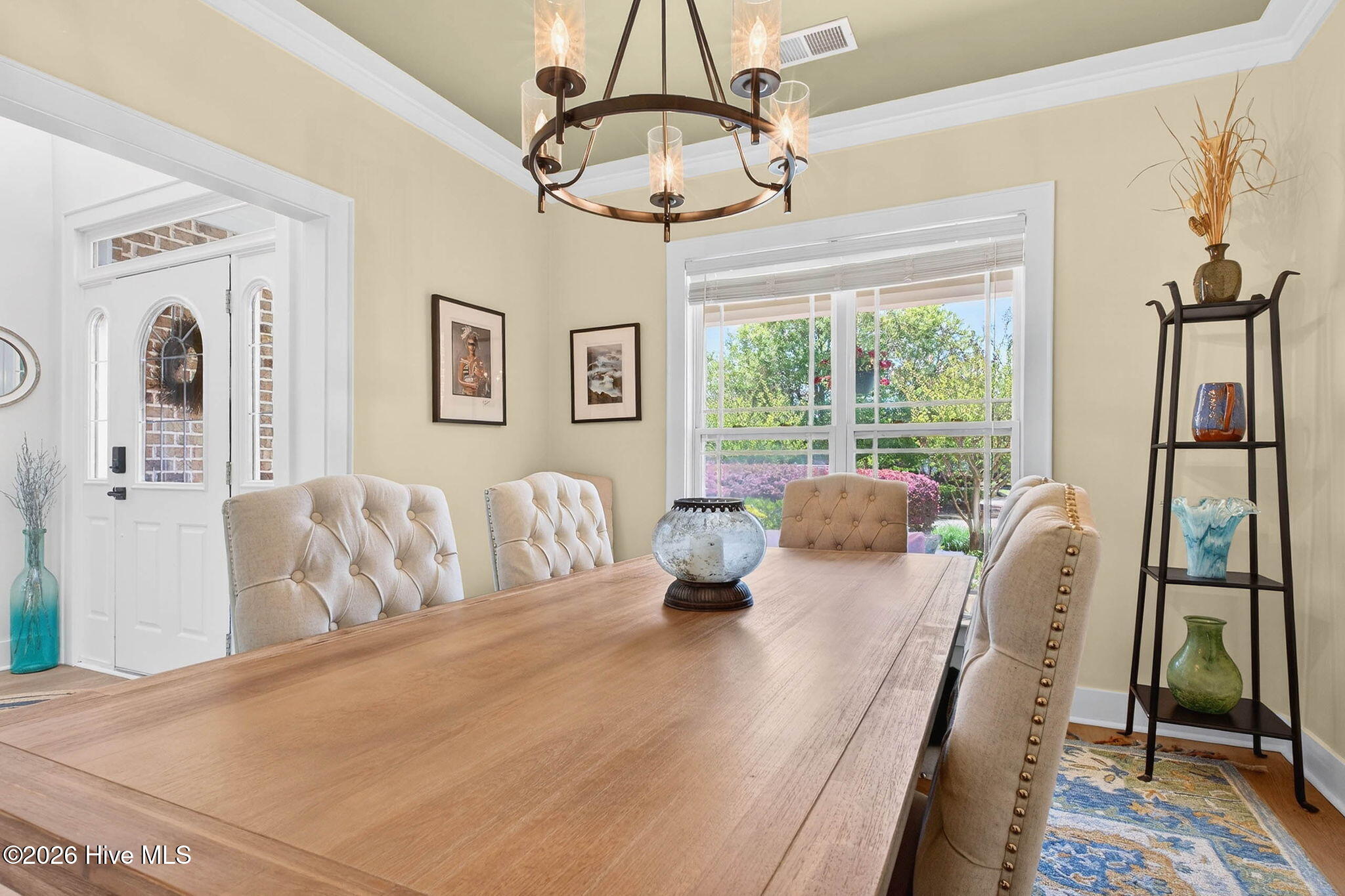 100564784 | Photo 19