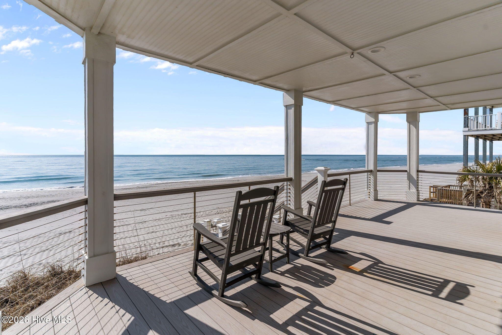 100554272 | Photo 50