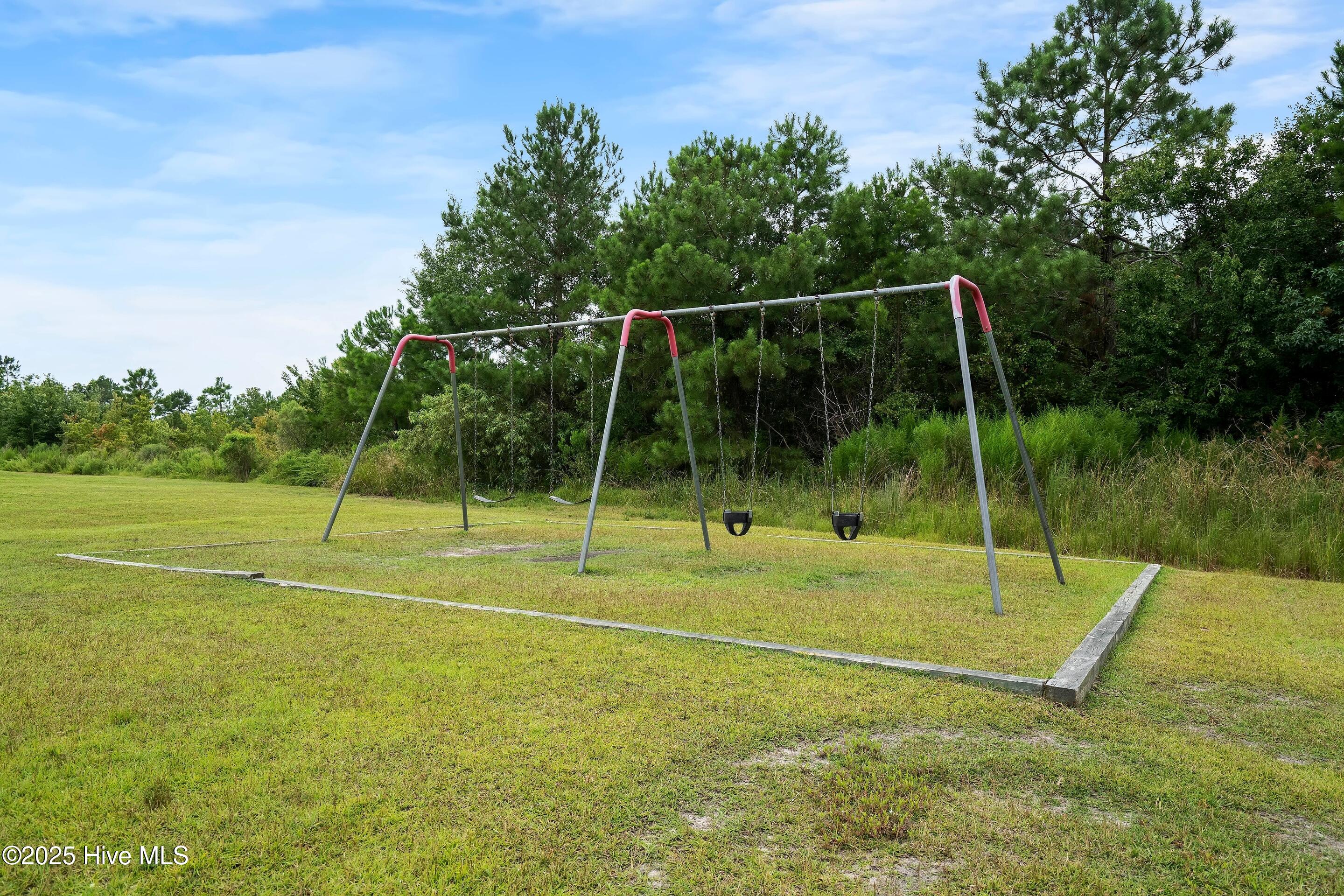 100536985 | Photo 40