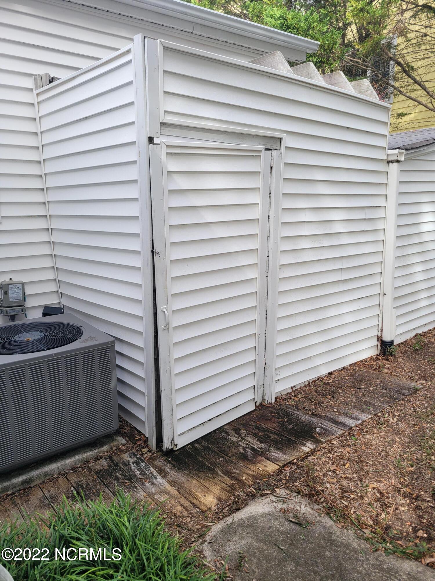 100538759 | Photo 36