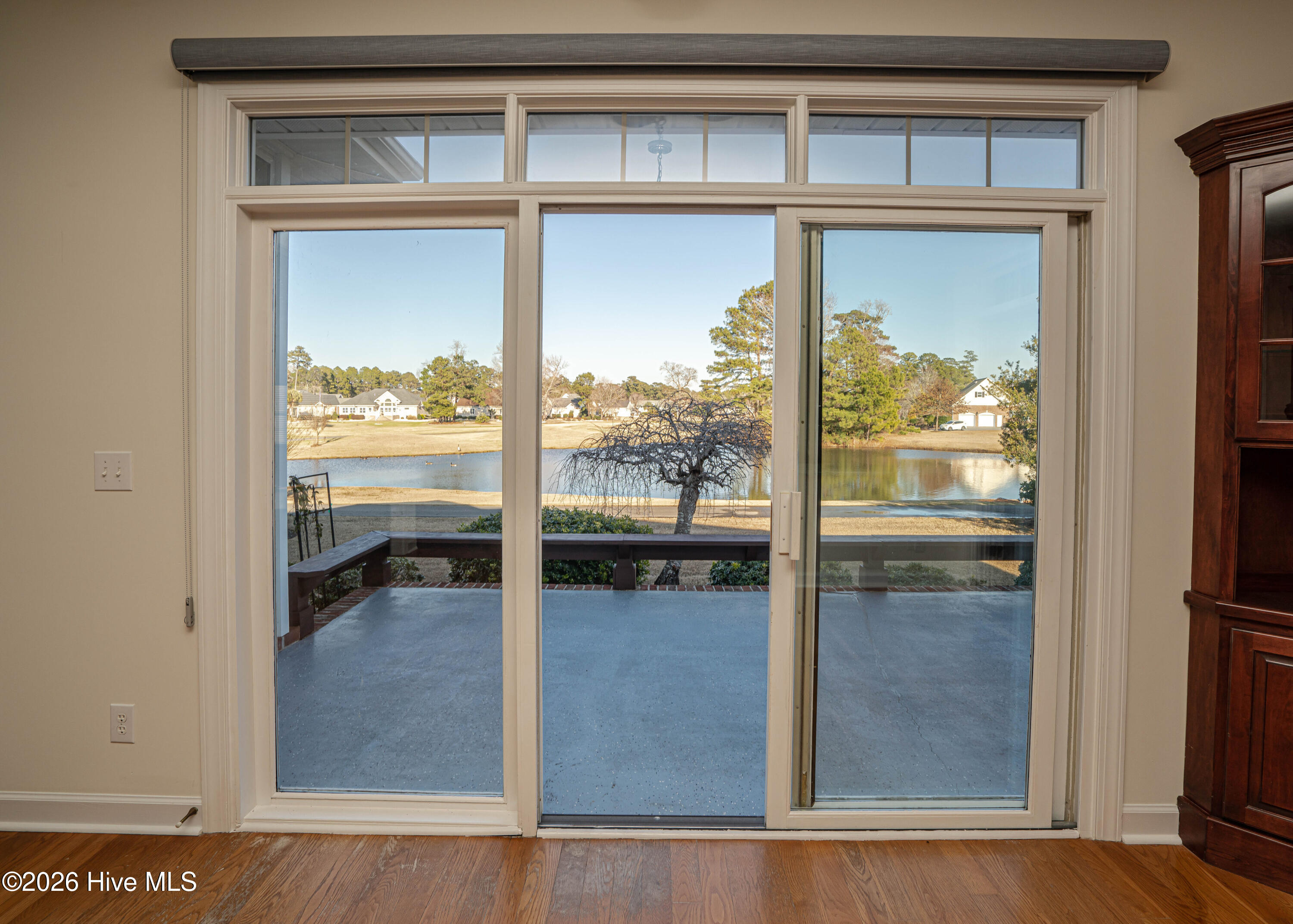 100553430 | Photo 66