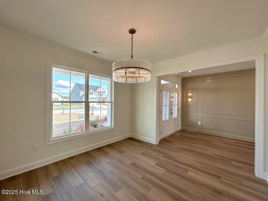 100479294 | Photo 17