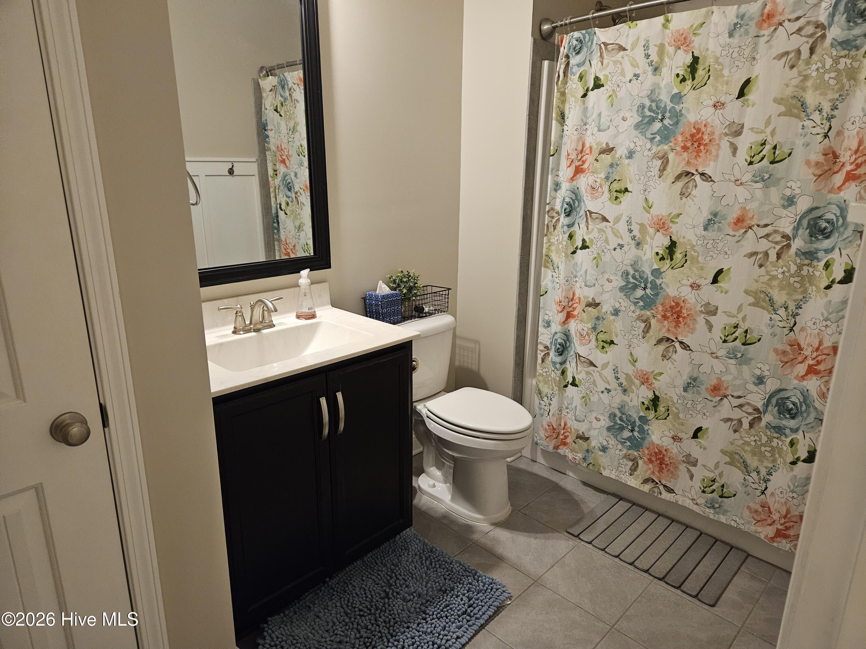 100568261 | Photo 28