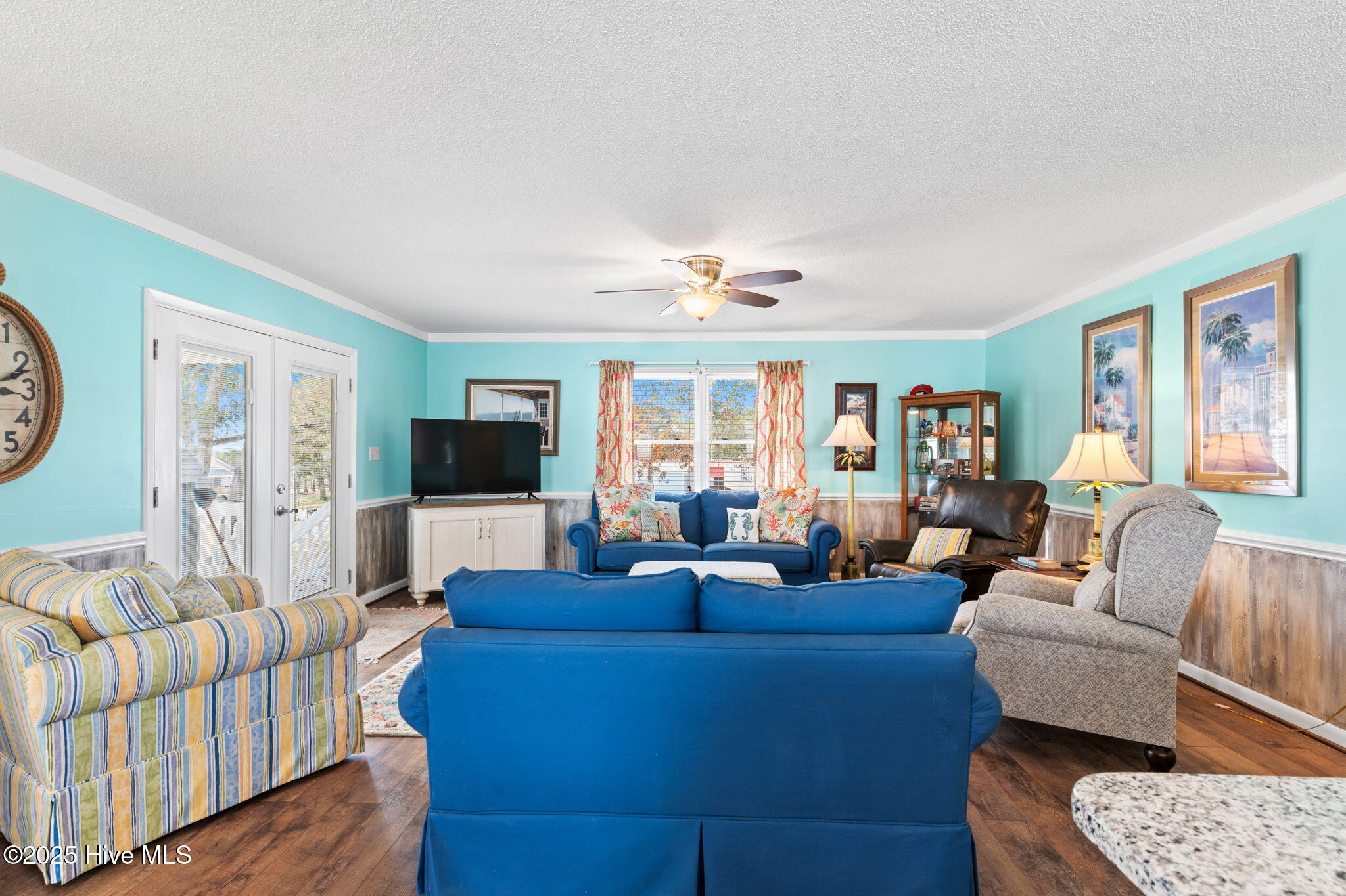 100544107 | Photo 13