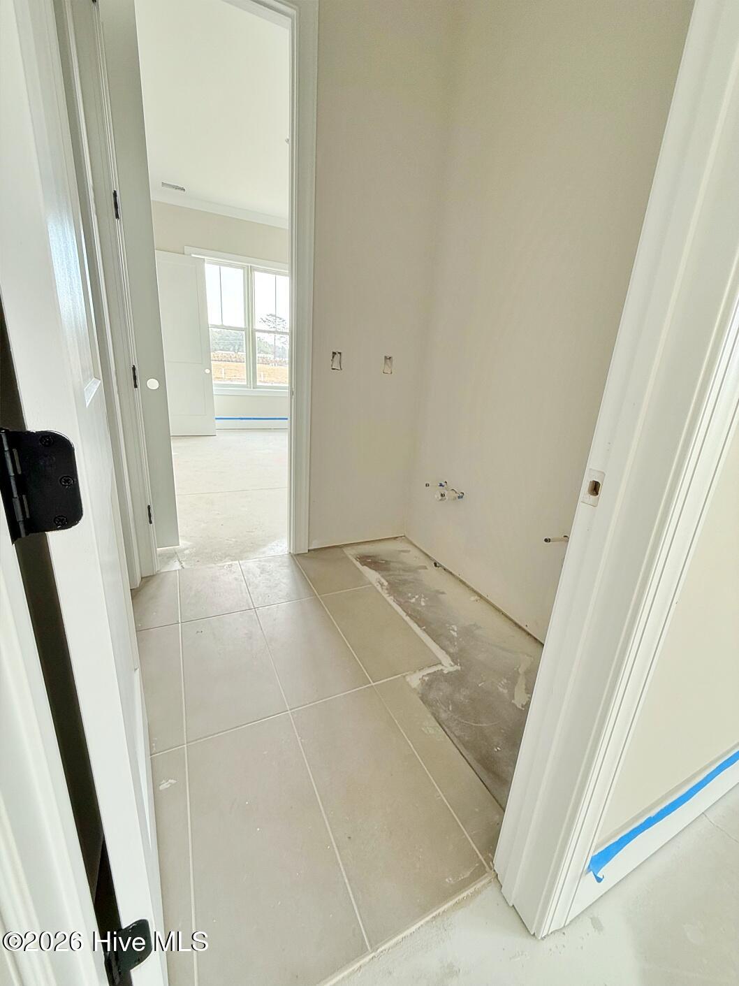 100537475 | Photo 25