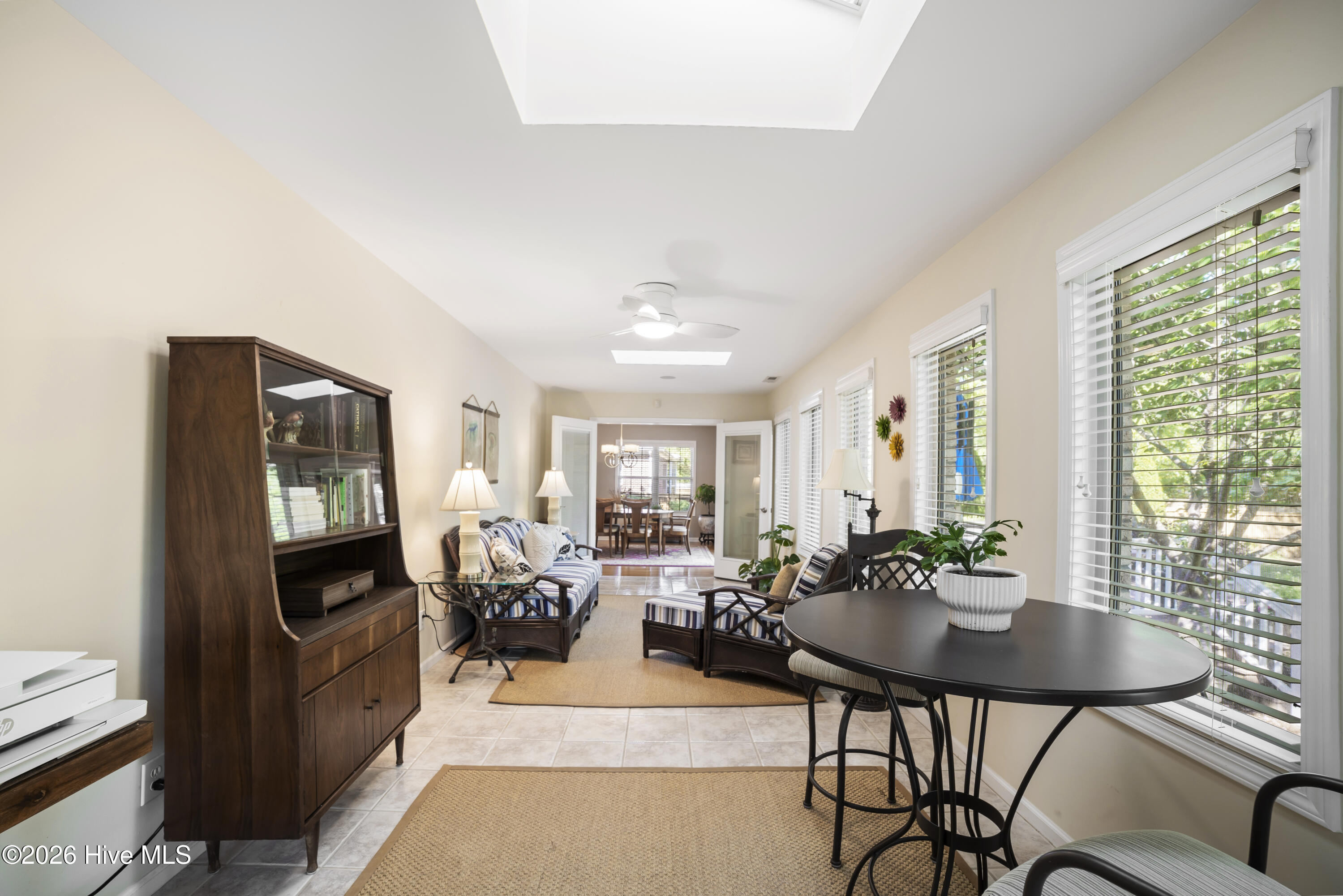 100567457 | Photo 10