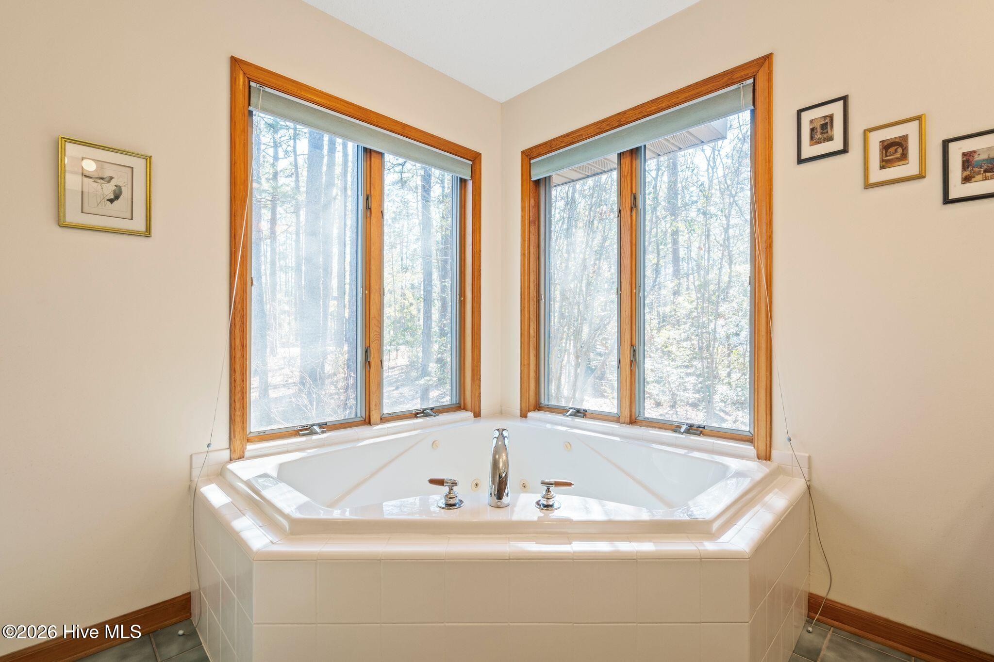 100552539 | Photo 55