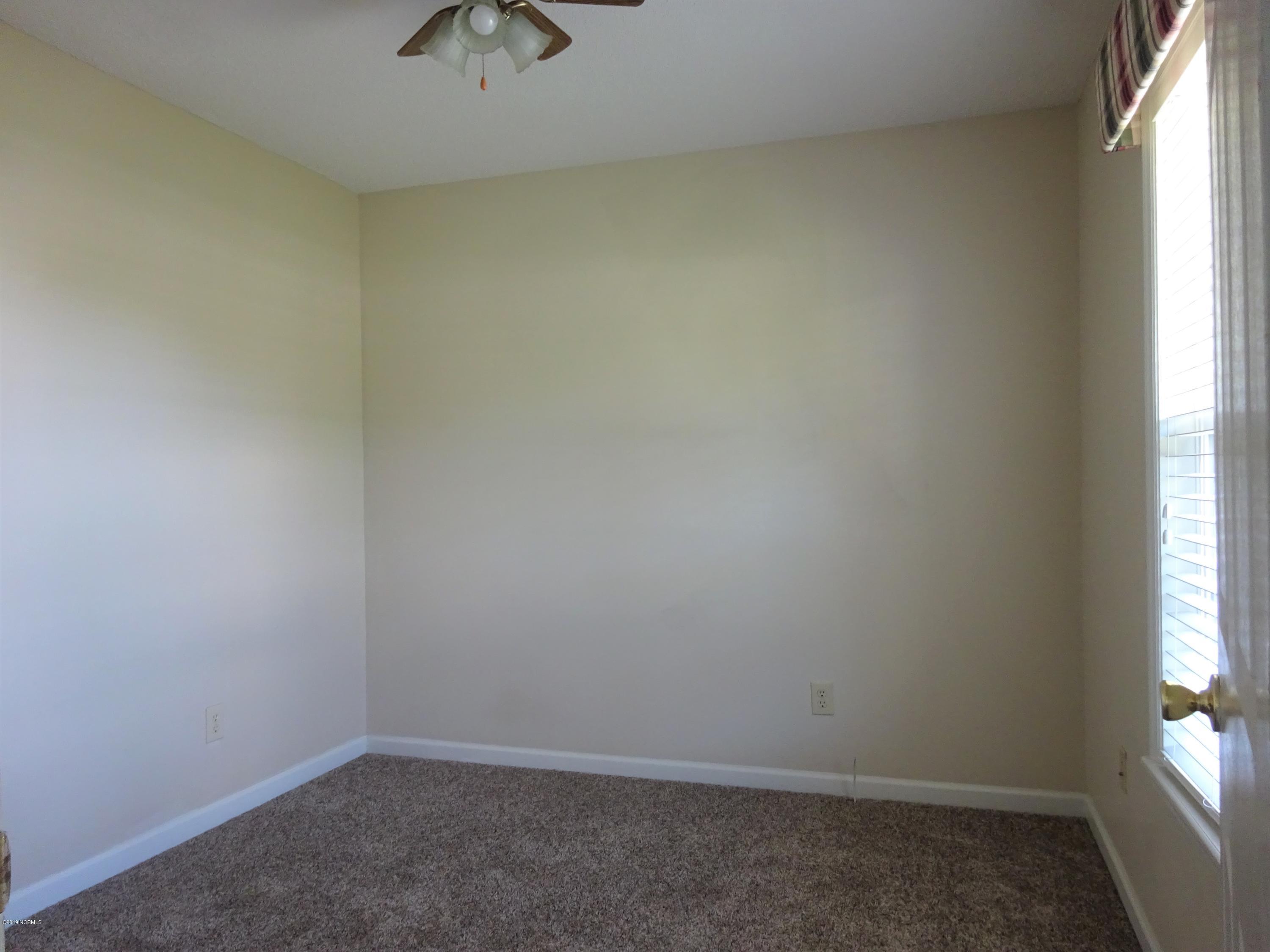 100543954 | Photo 10