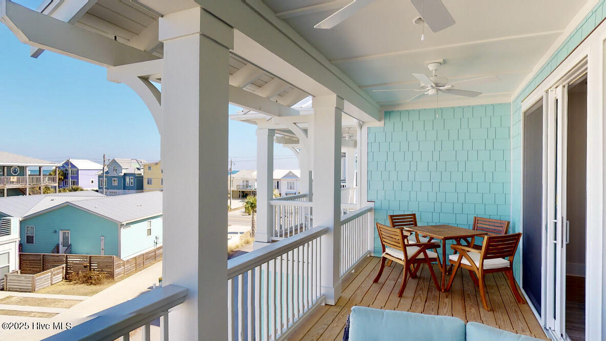 100526180 | Photo 13