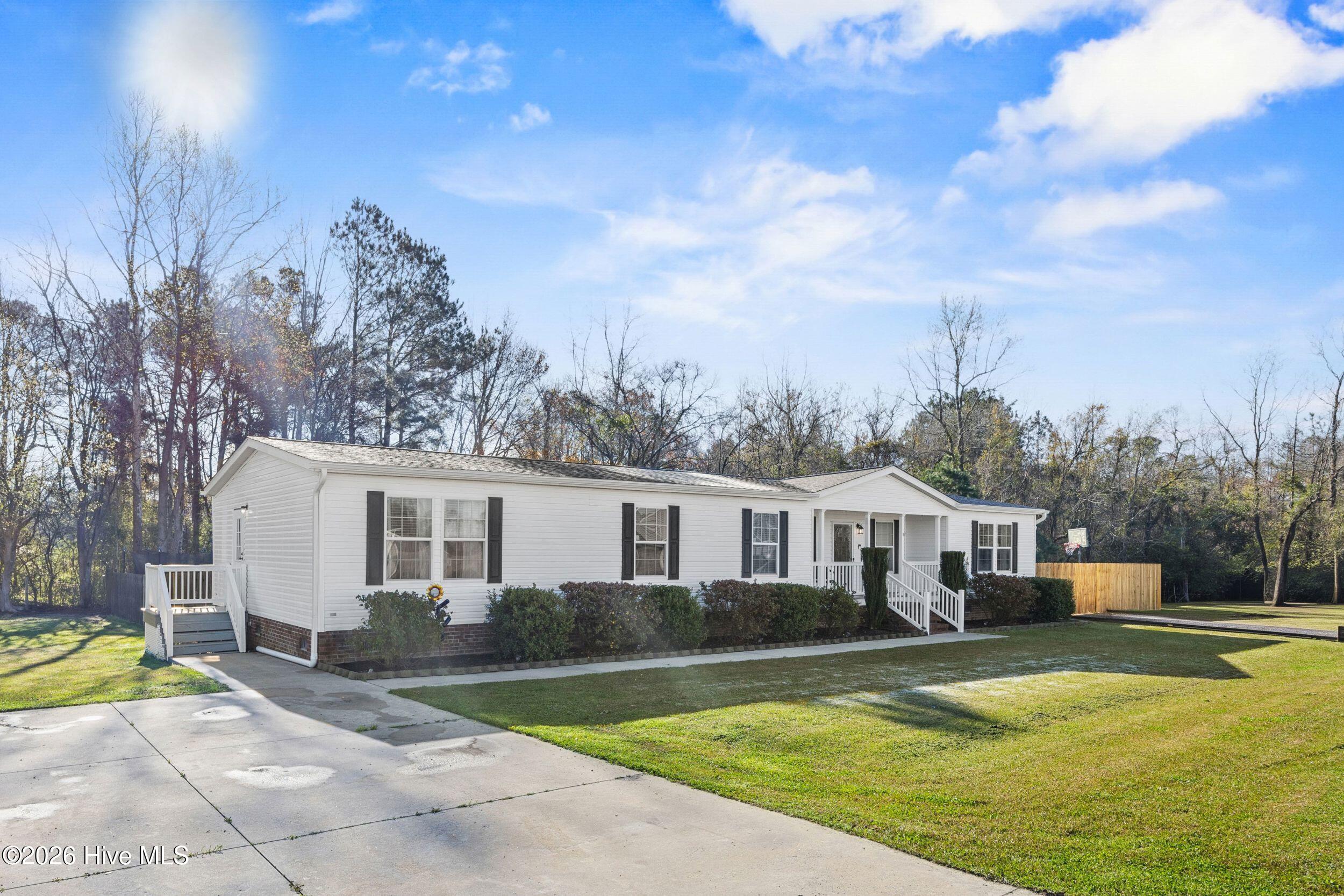 101 R & B Court, Chinquapin, NC 28521 – photo 3: 6_front exterior