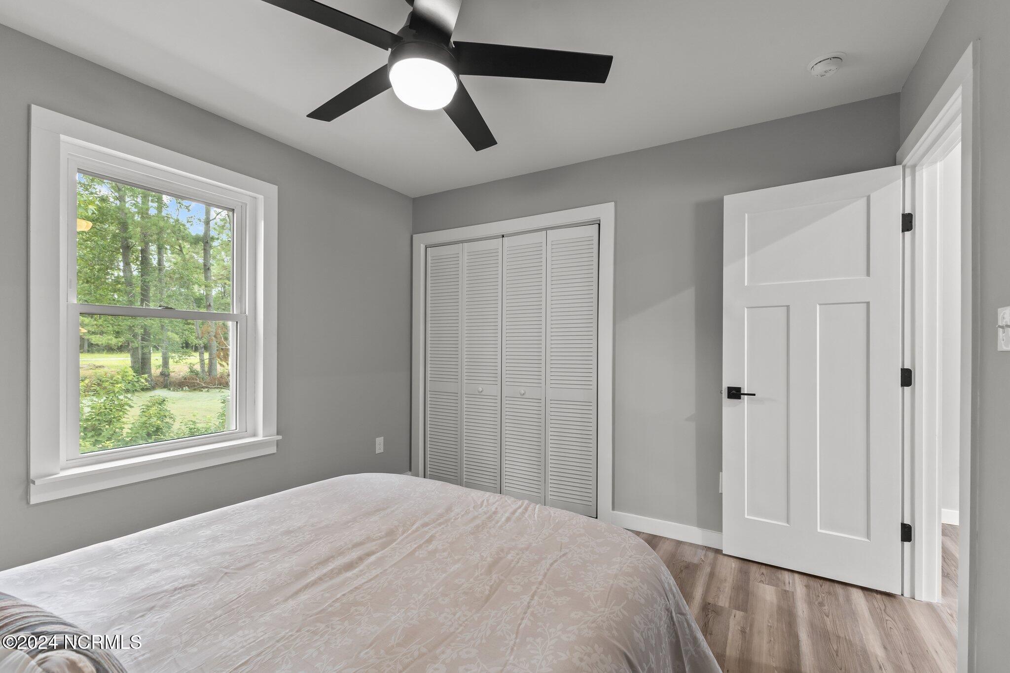 100530583 | Photo 25