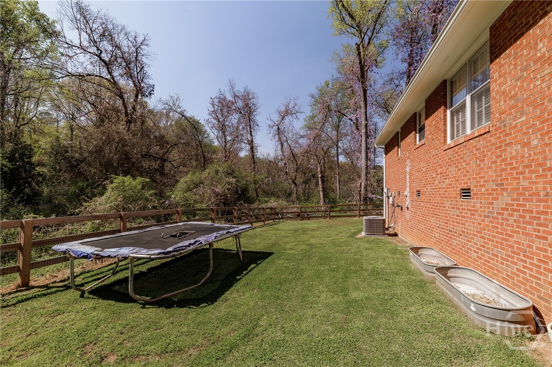 17 Harden Hill Road 106