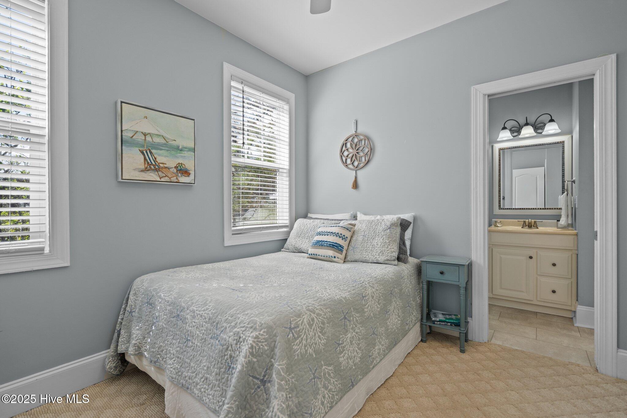 100500957 | Photo 35